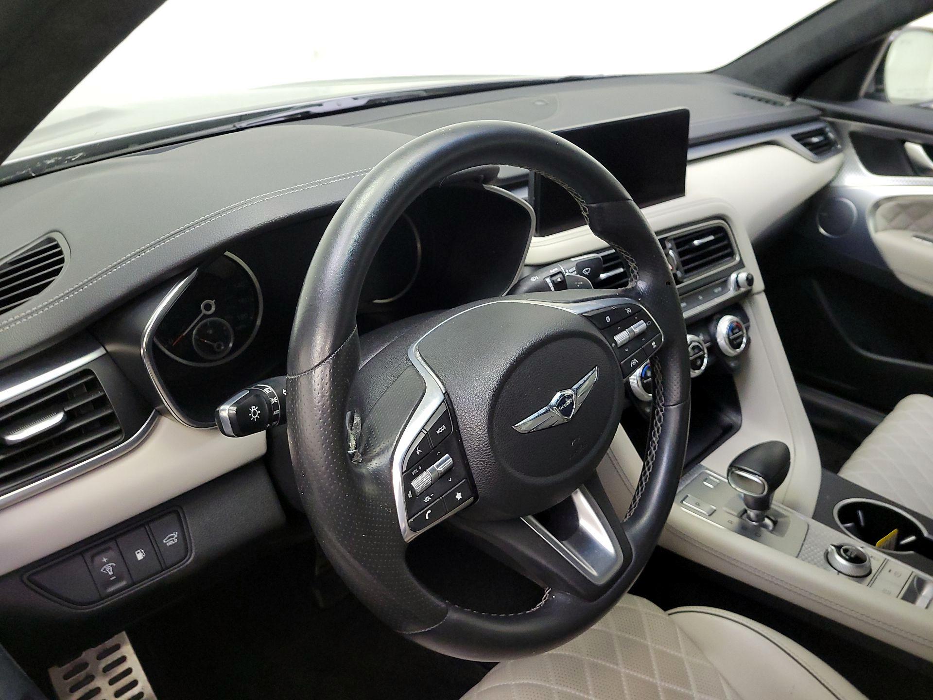 Thumbnail: 2023 Genesis G70 - 10