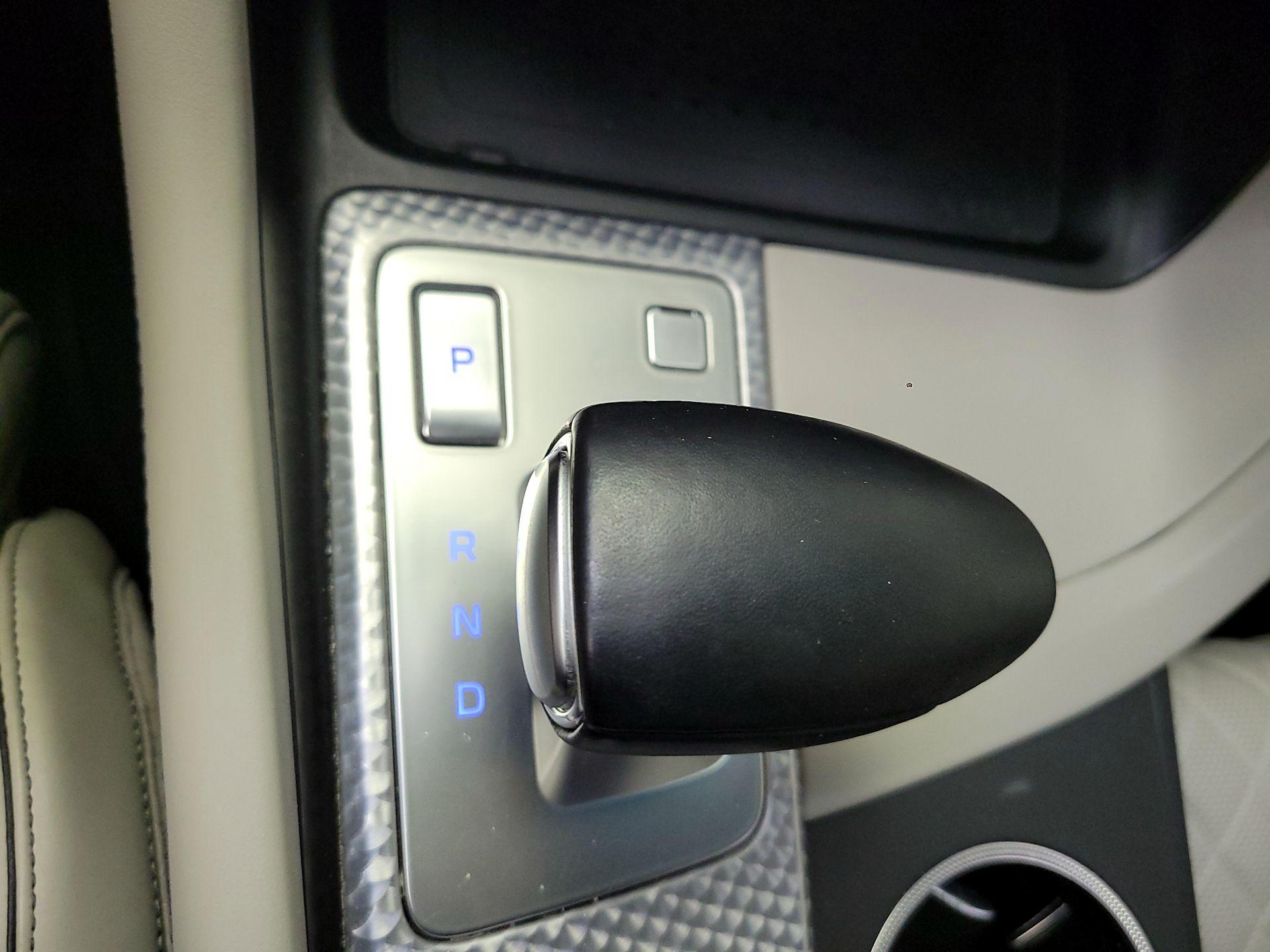 Thumbnail: 2023 Genesis G70 - 18