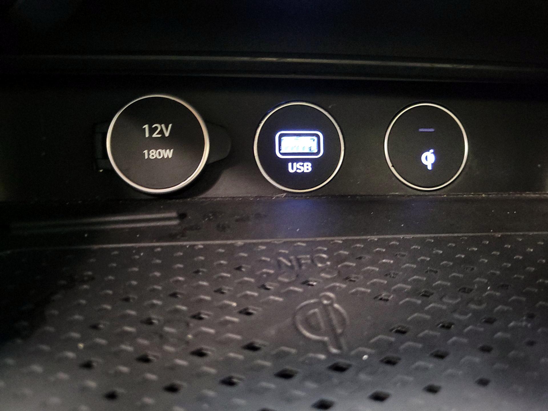 Thumbnail: 2023 Genesis G70 - 19