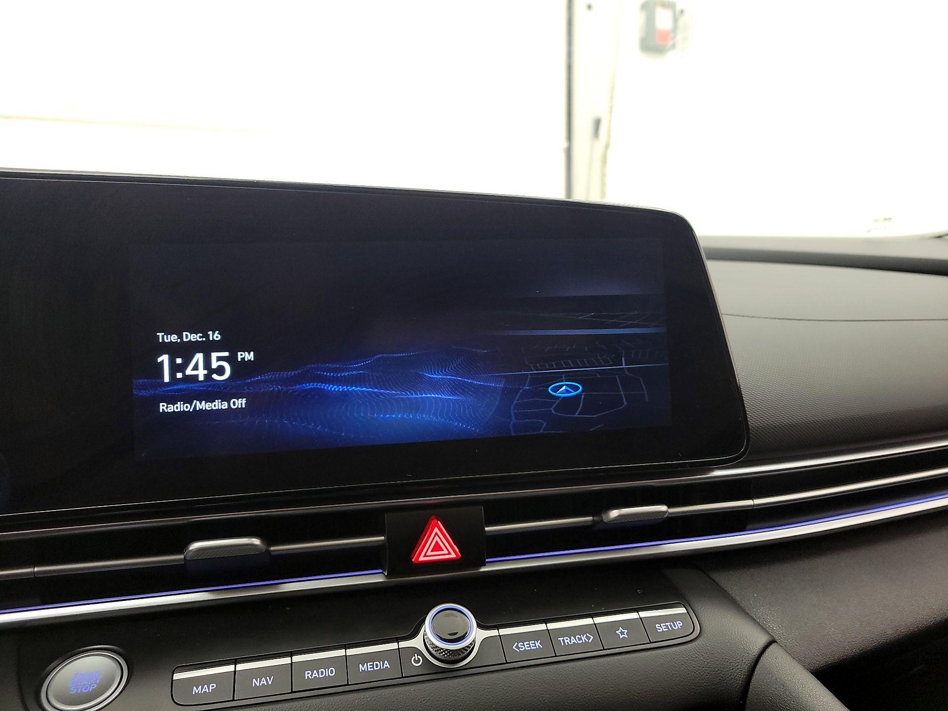 Thumbnail: 2023 Hyundai Elantra - 15