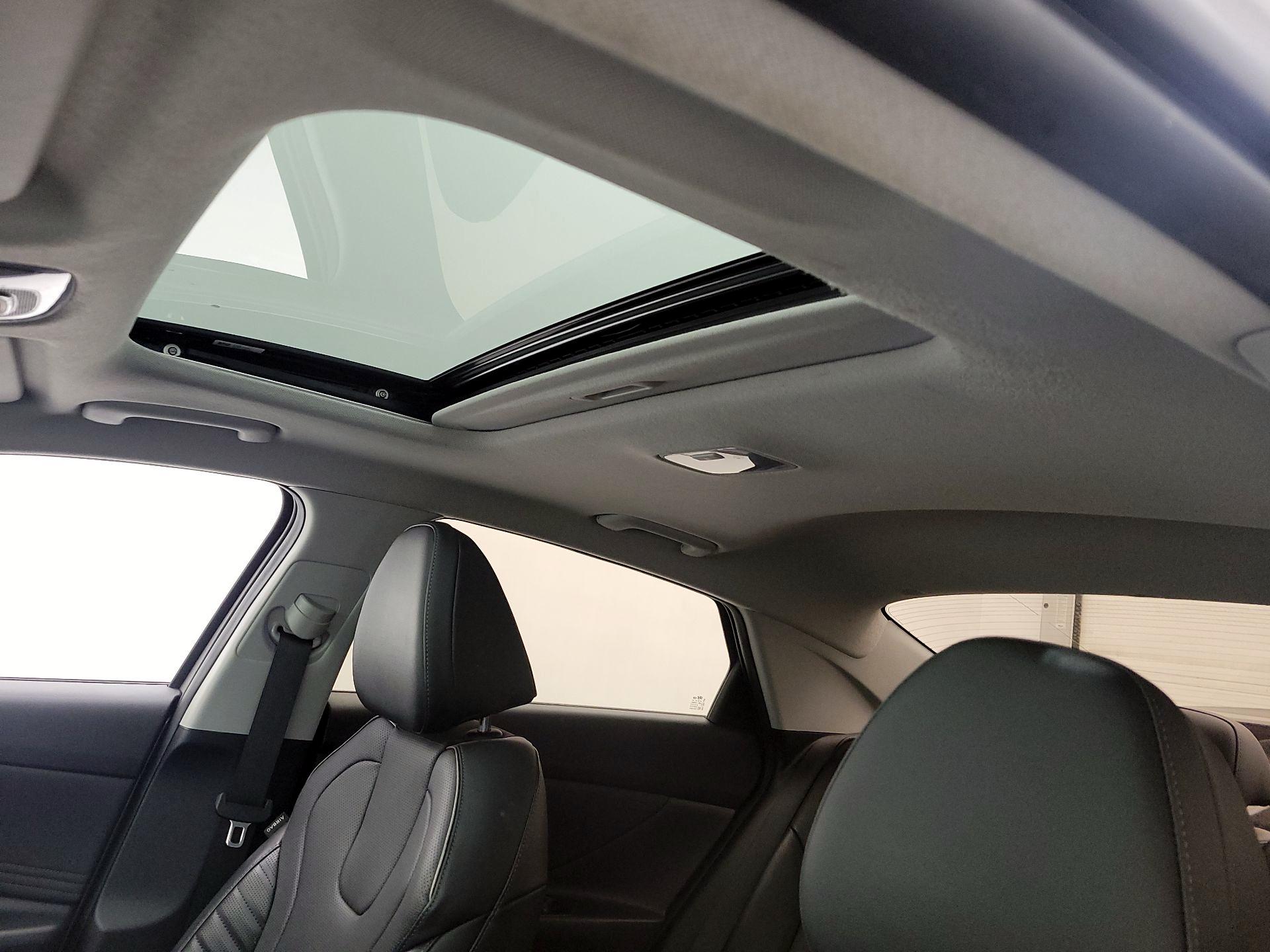 Thumbnail: 2023 Hyundai Elantra - 19