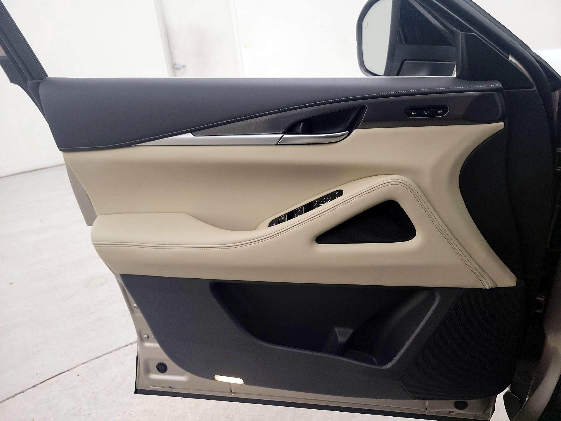 Thumbnail: 2023 INFINITI QX60 - 12