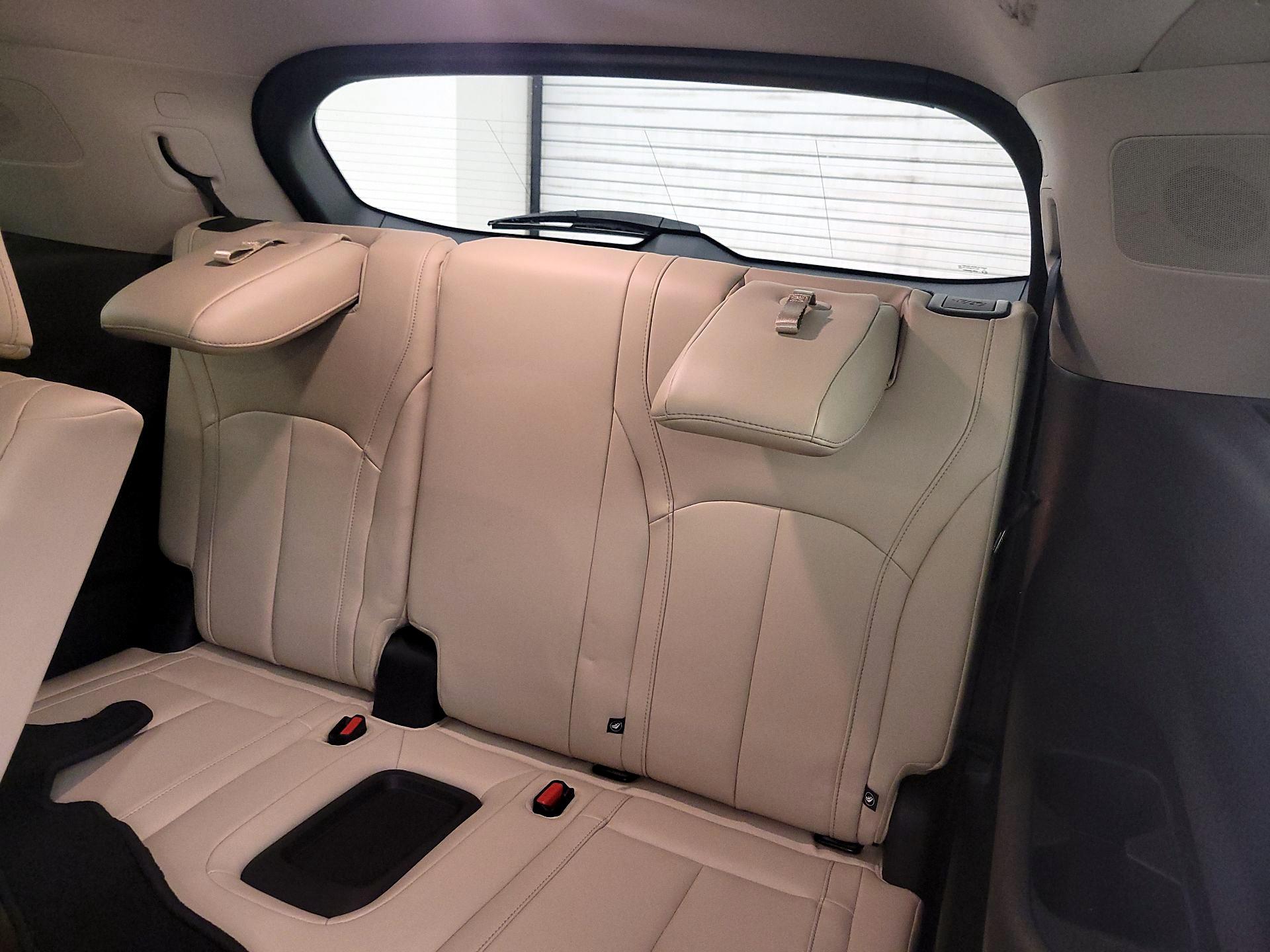 Thumbnail: 2023 INFINITI QX60 - 20