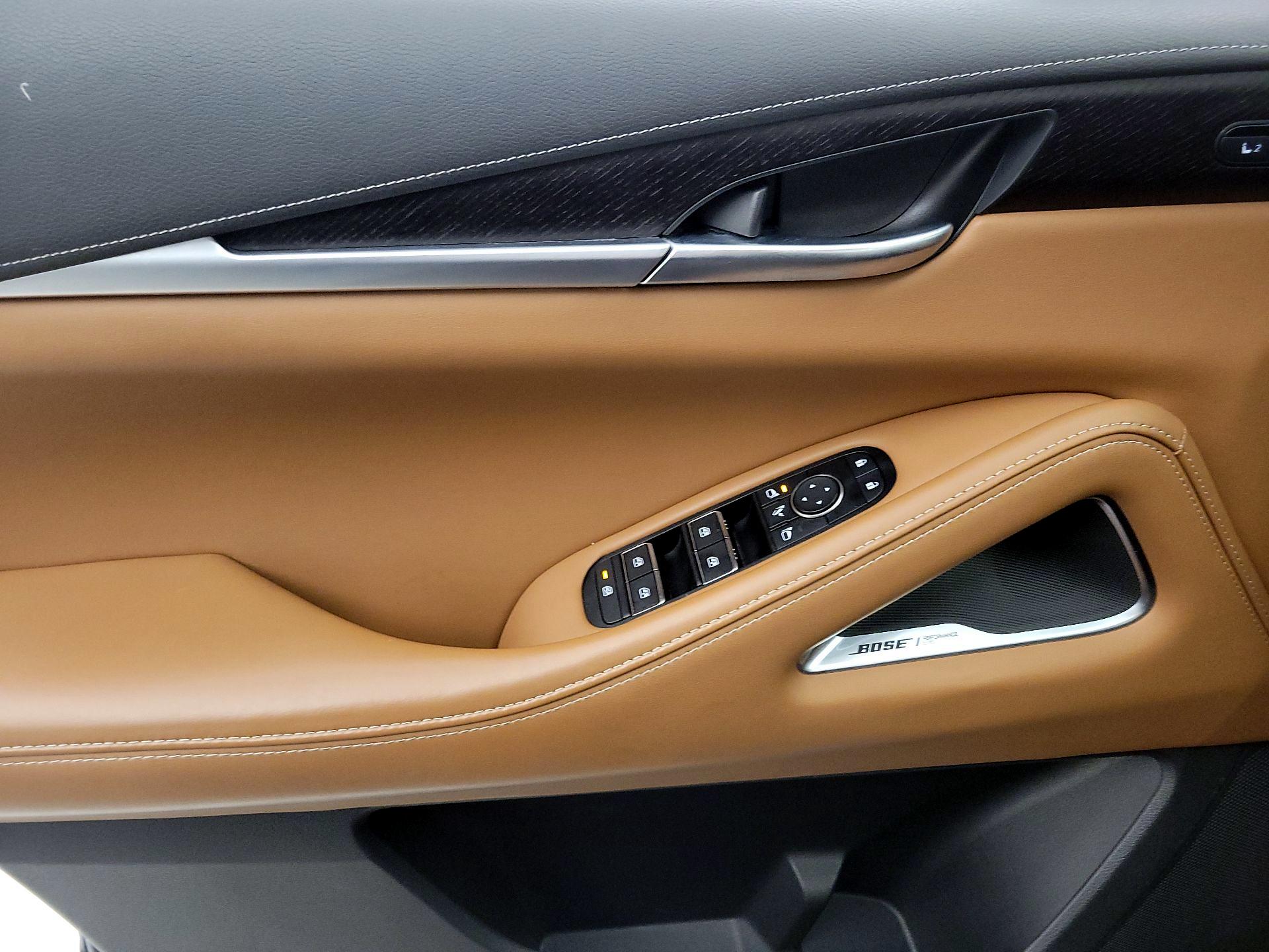 Thumbnail: 2023 INFINITI QX60 - 12