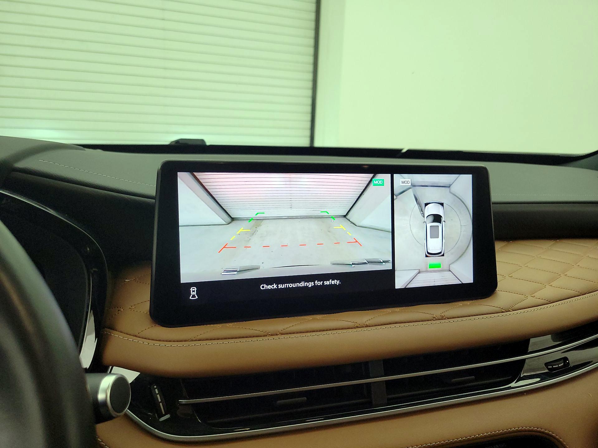 Thumbnail: 2023 INFINITI QX60 - 15