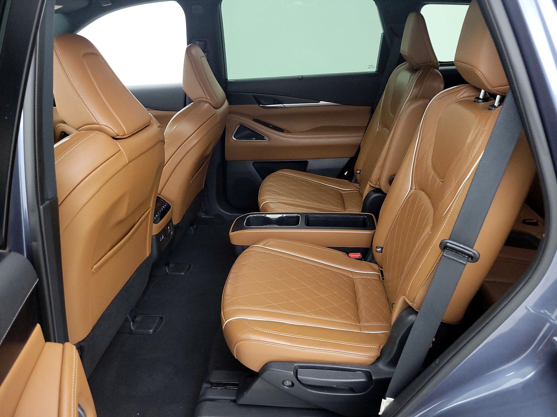 Thumbnail: 2023 INFINITI QX60 - 20