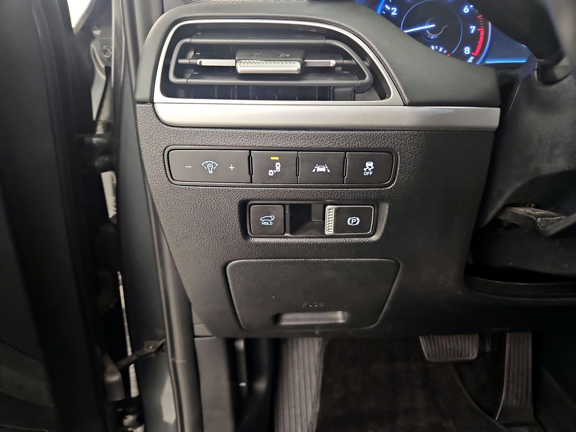 Thumbnail: 2022 Hyundai Palisade - 13