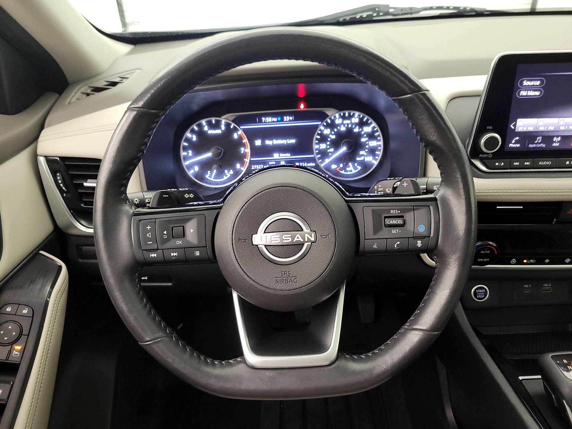 Thumbnail: 2023 Nissan Rogue - 10