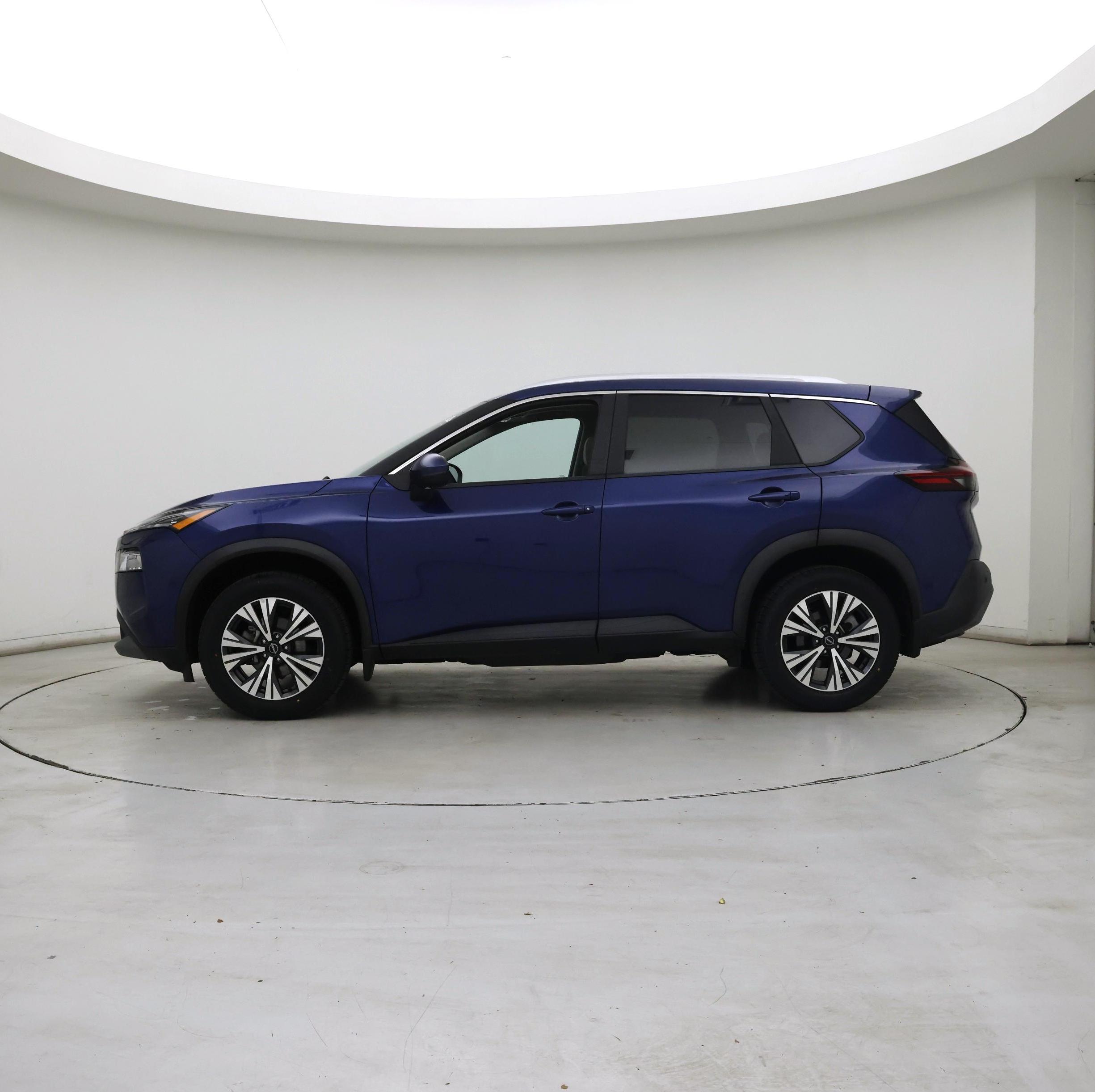 Thumbnail: 2023 Nissan Rogue - 3