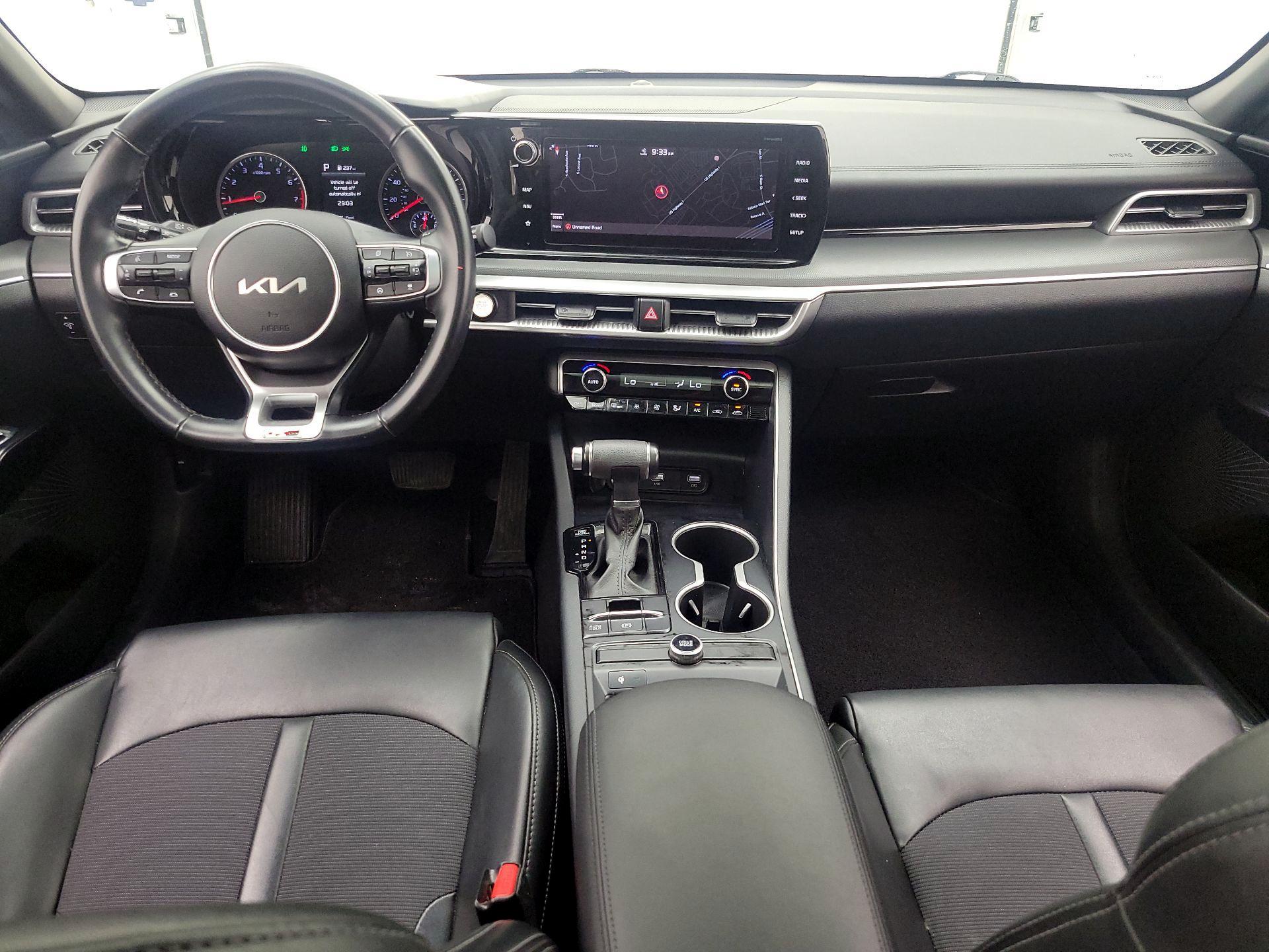 Thumbnail: 2022 Kia K5 - 9