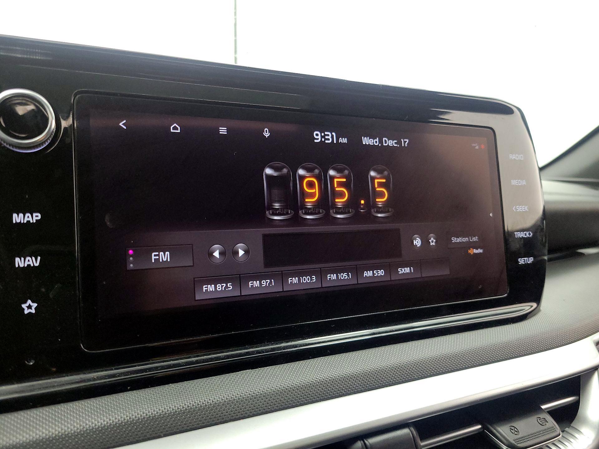 Thumbnail: 2022 Kia K5 - 16