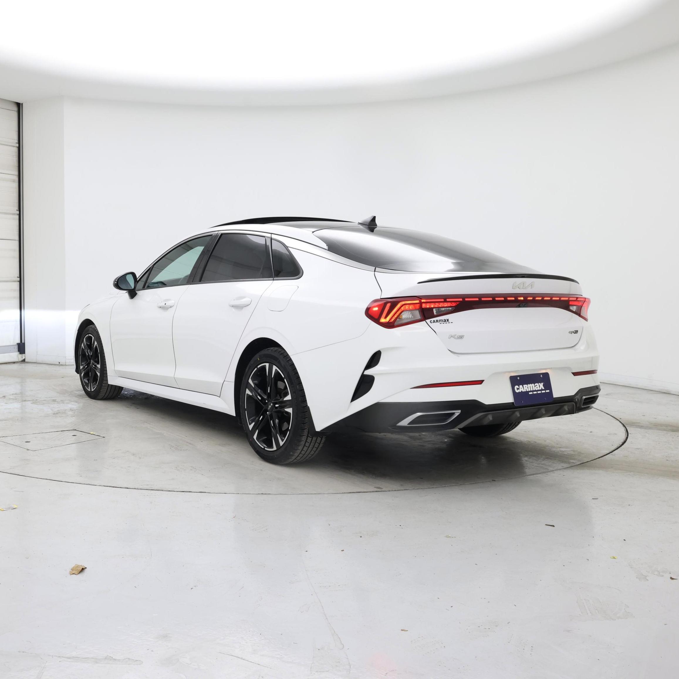 Thumbnail: 2022 Kia K5 - 2