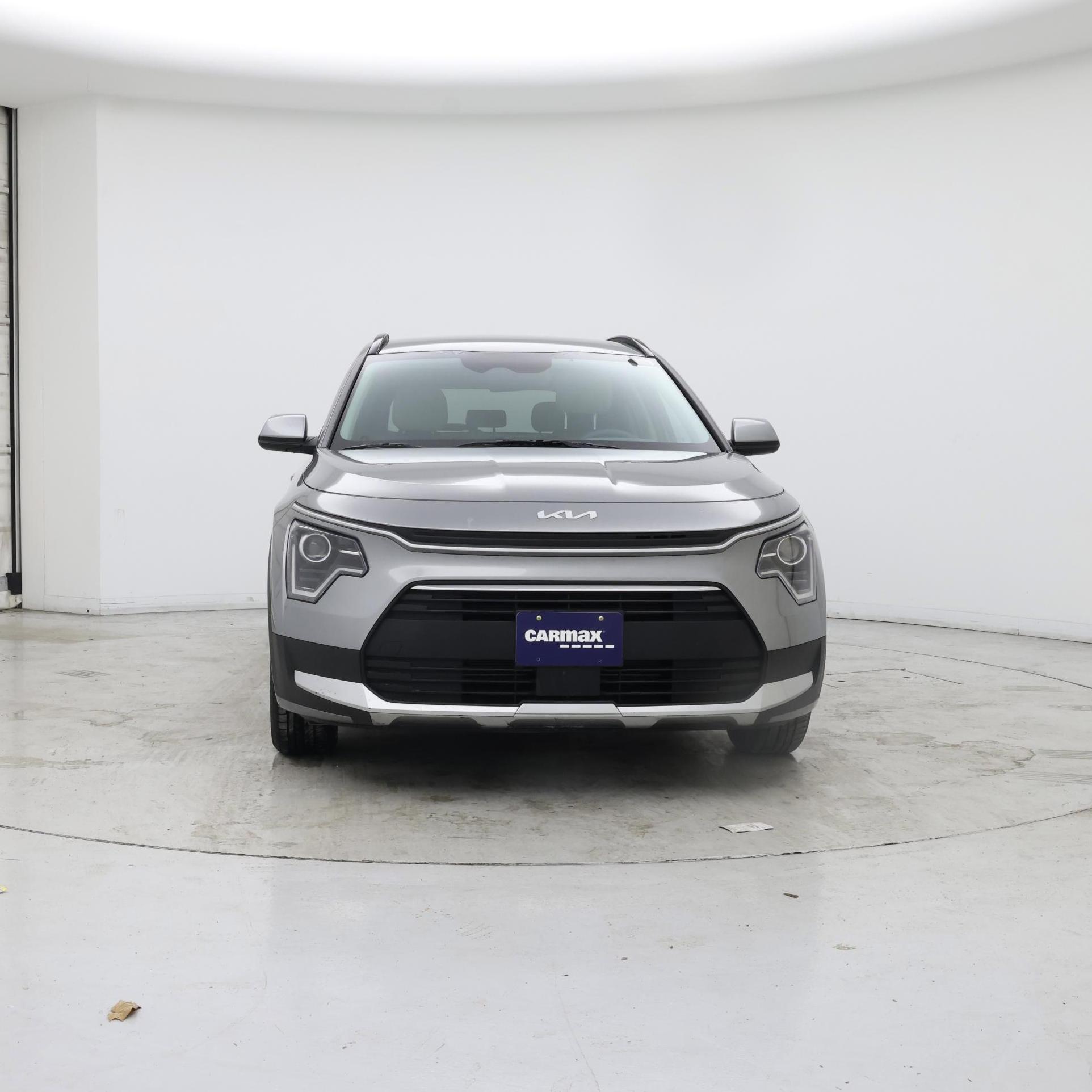 Thumbnail: 2023 Kia Niro - 5