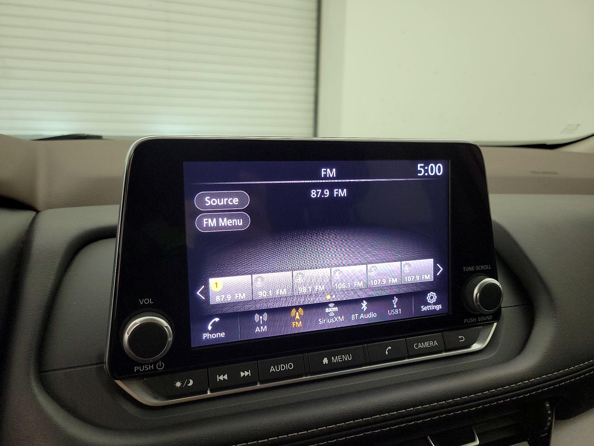 Thumbnail: 2023 Nissan Rogue - 15