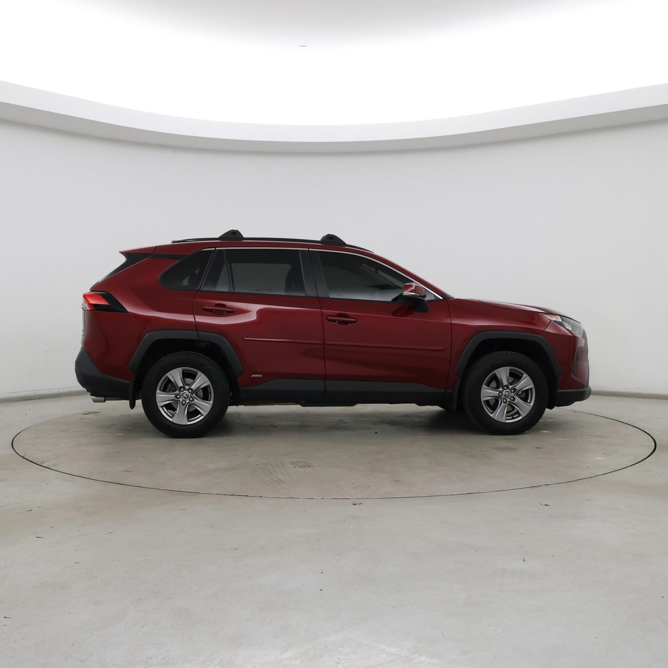 Thumbnail: 2022 Toyota RAV4 - 7