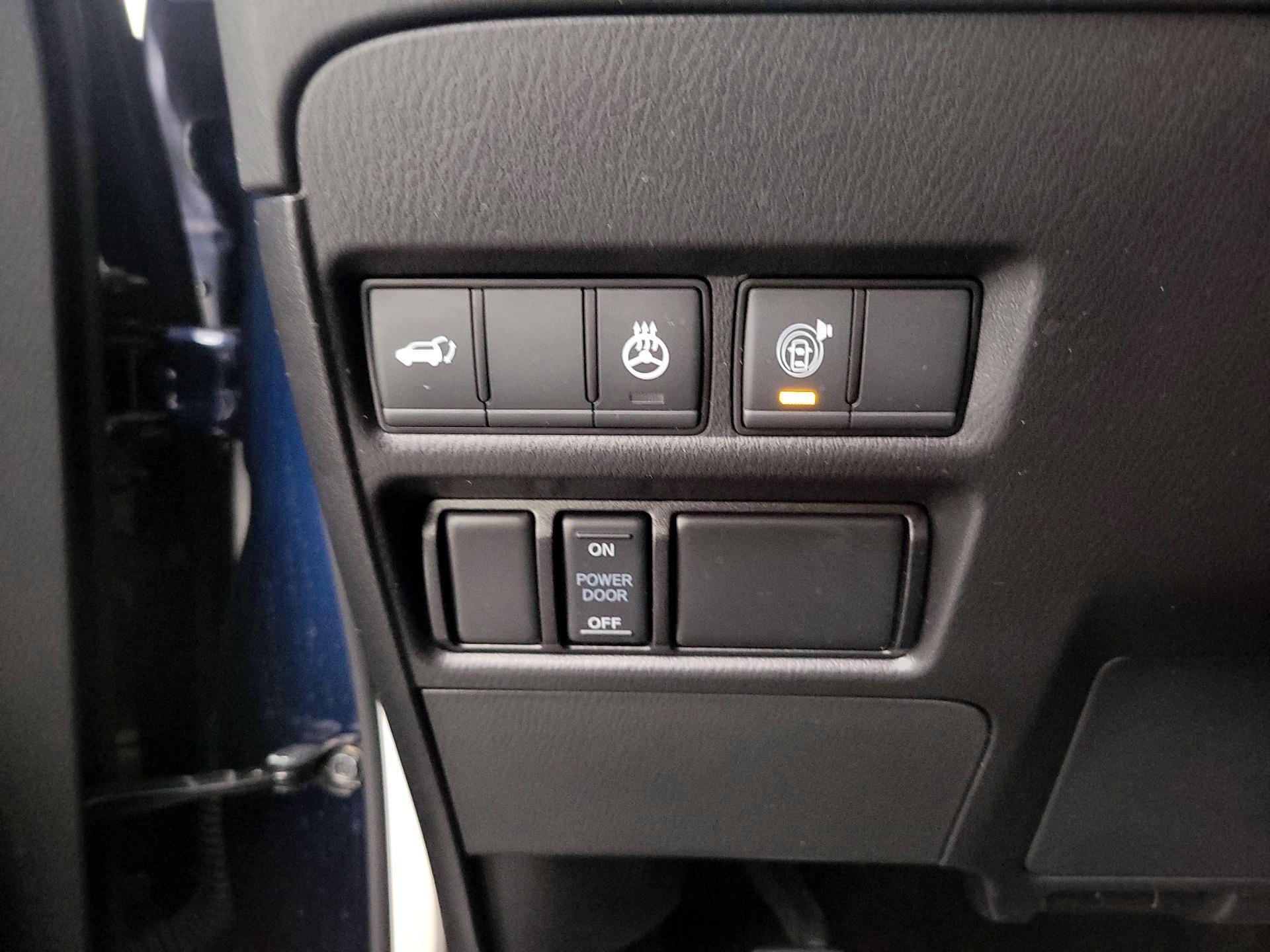 Thumbnail: 2024 INFINITI QX80 - 13