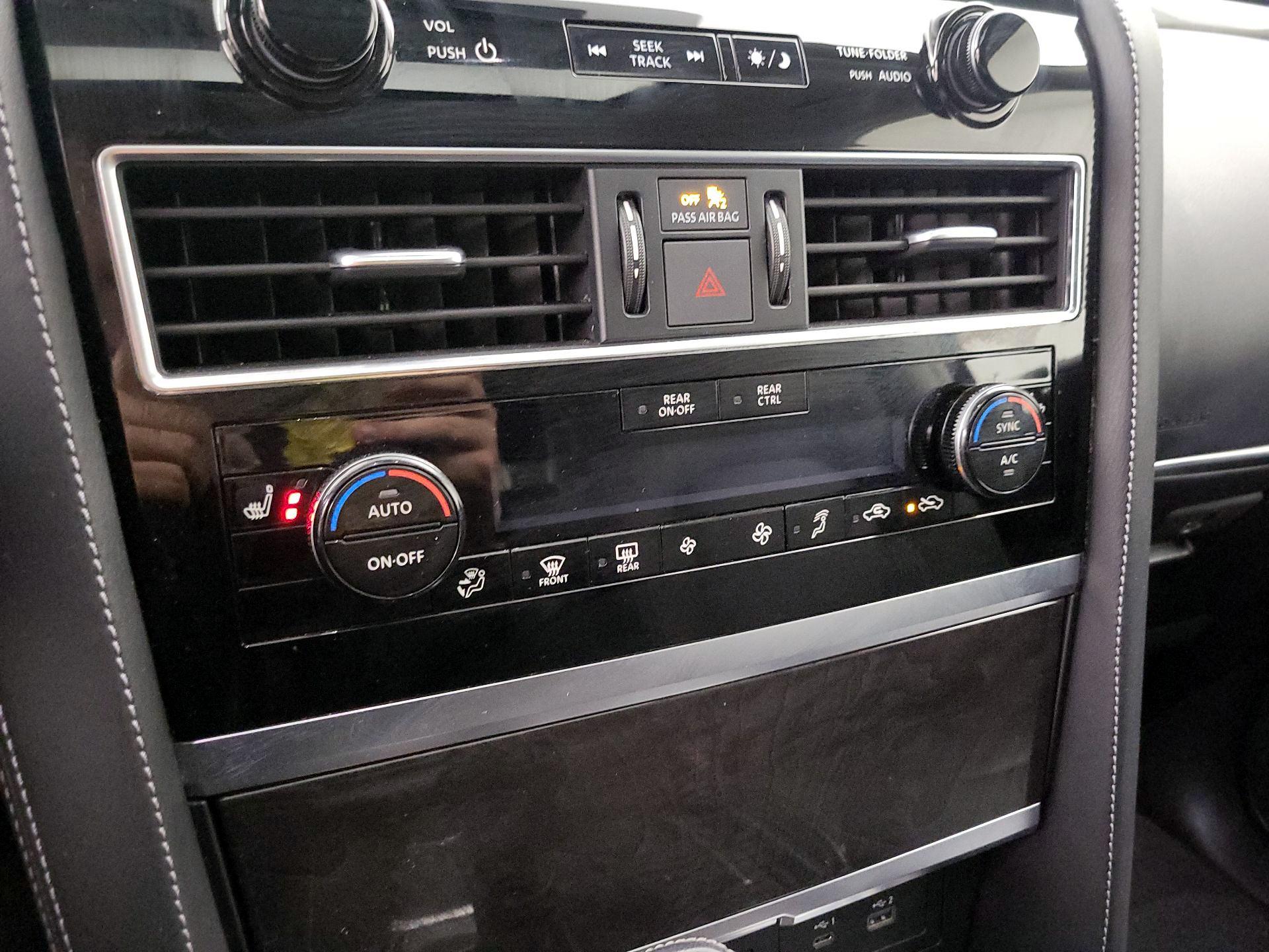 Thumbnail: 2024 INFINITI QX80 - 17