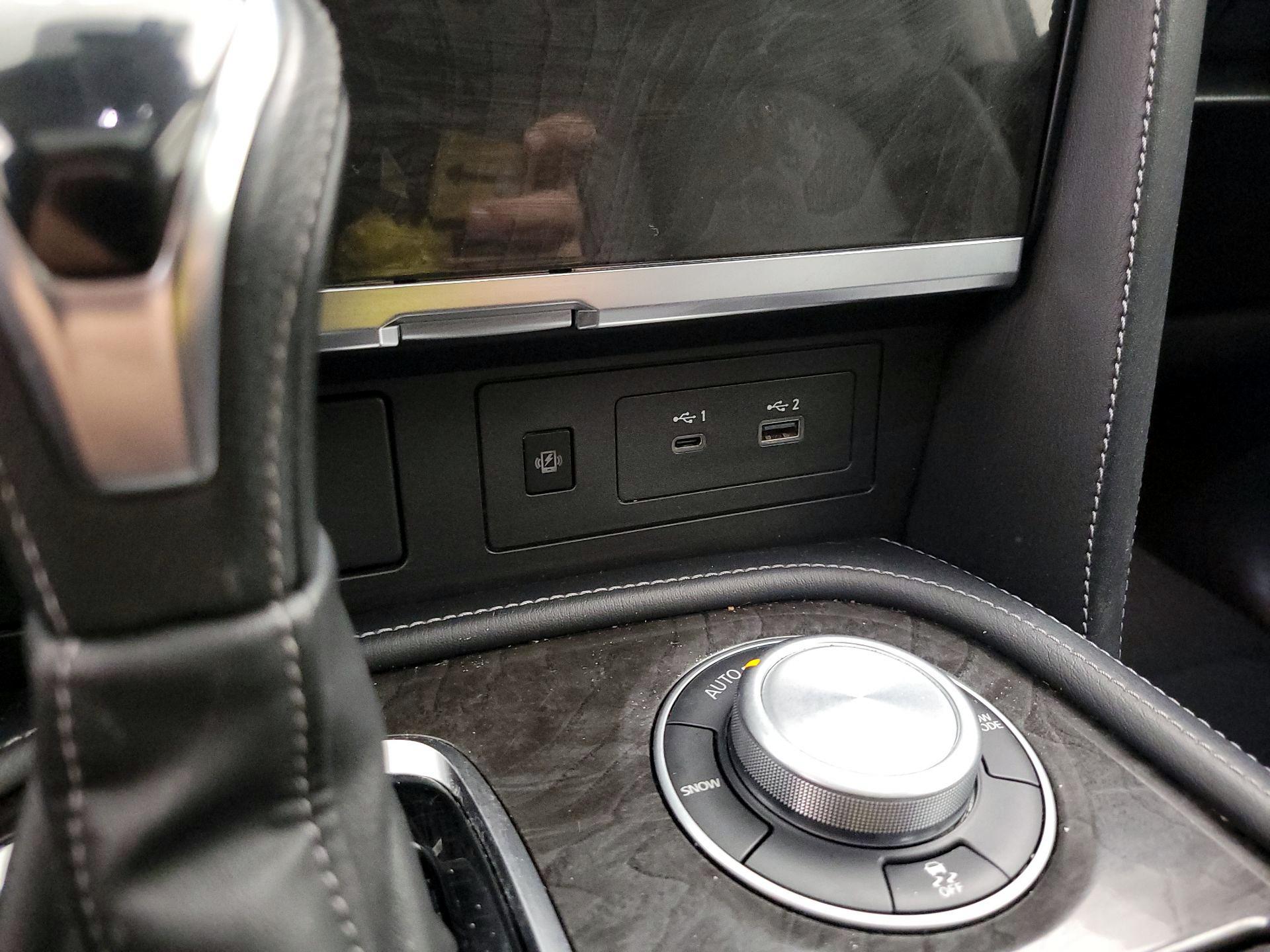 Thumbnail: 2024 INFINITI QX80 - 19