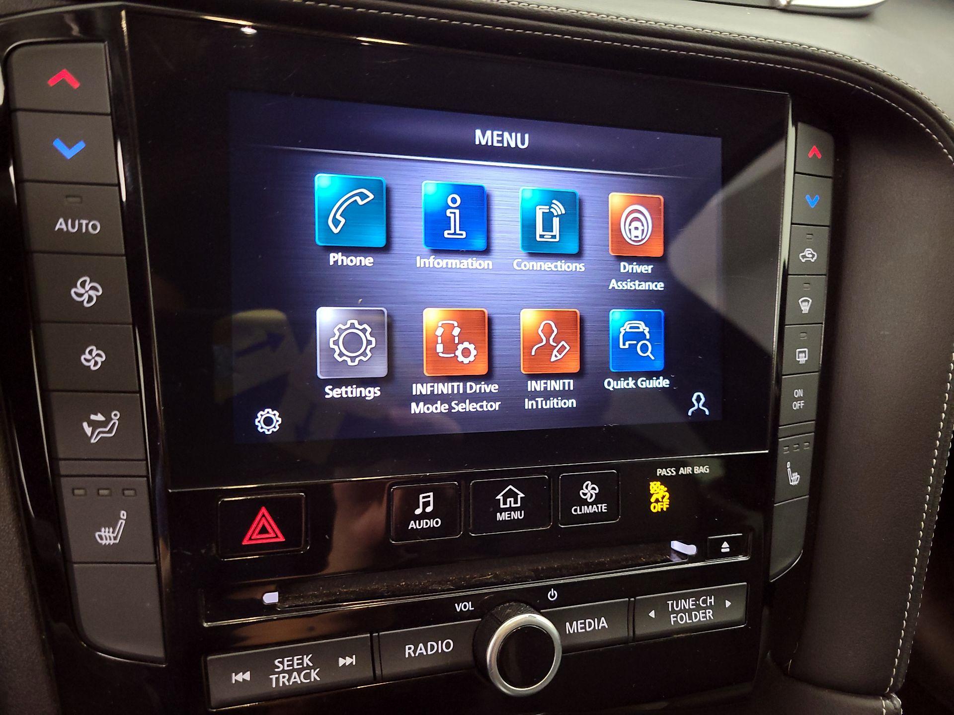 Thumbnail: 2022 INFINITI QX50 - 16