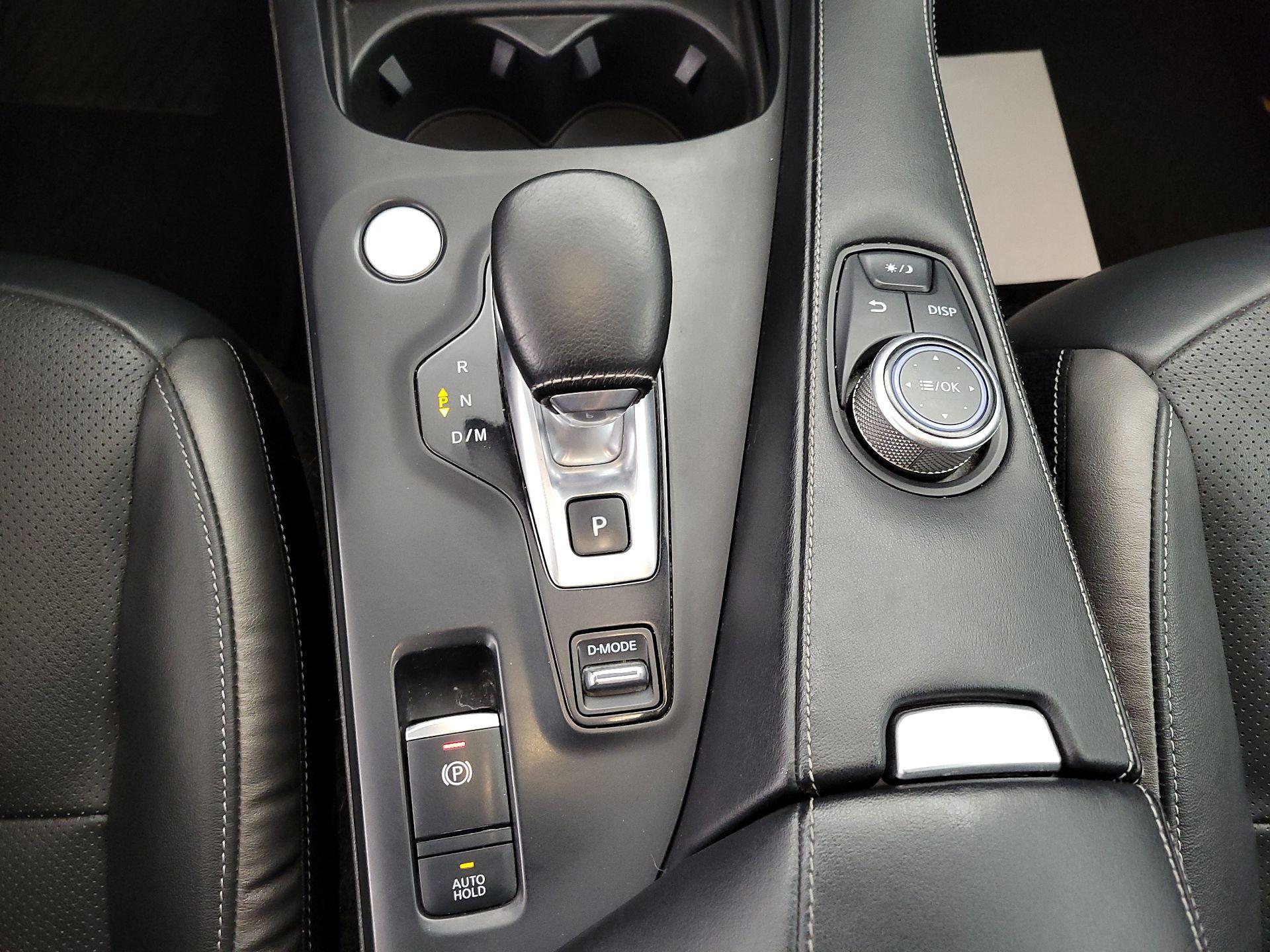 Thumbnail: 2022 INFINITI QX50 - 17