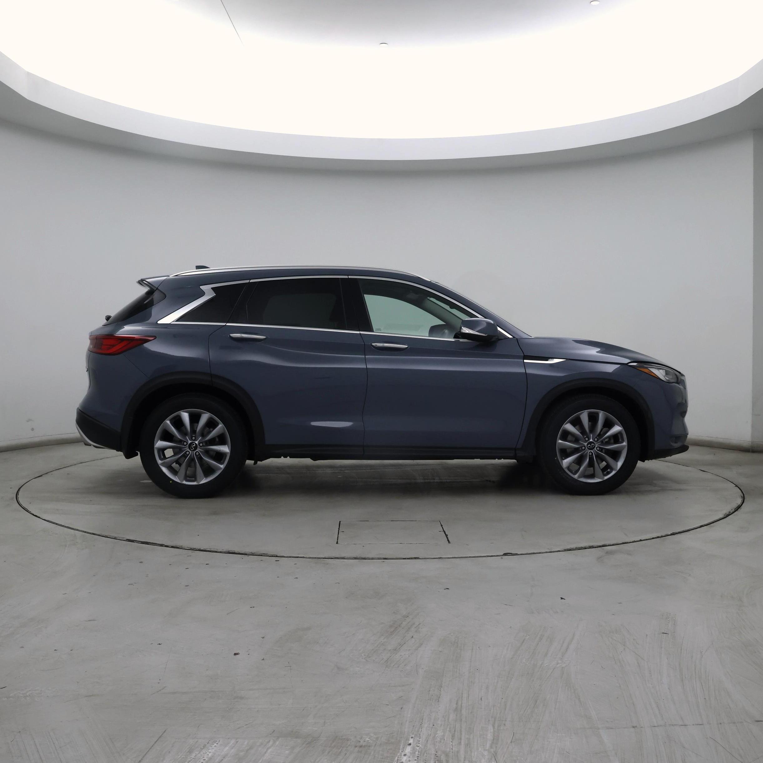 Thumbnail: 2022 INFINITI QX50 - 7