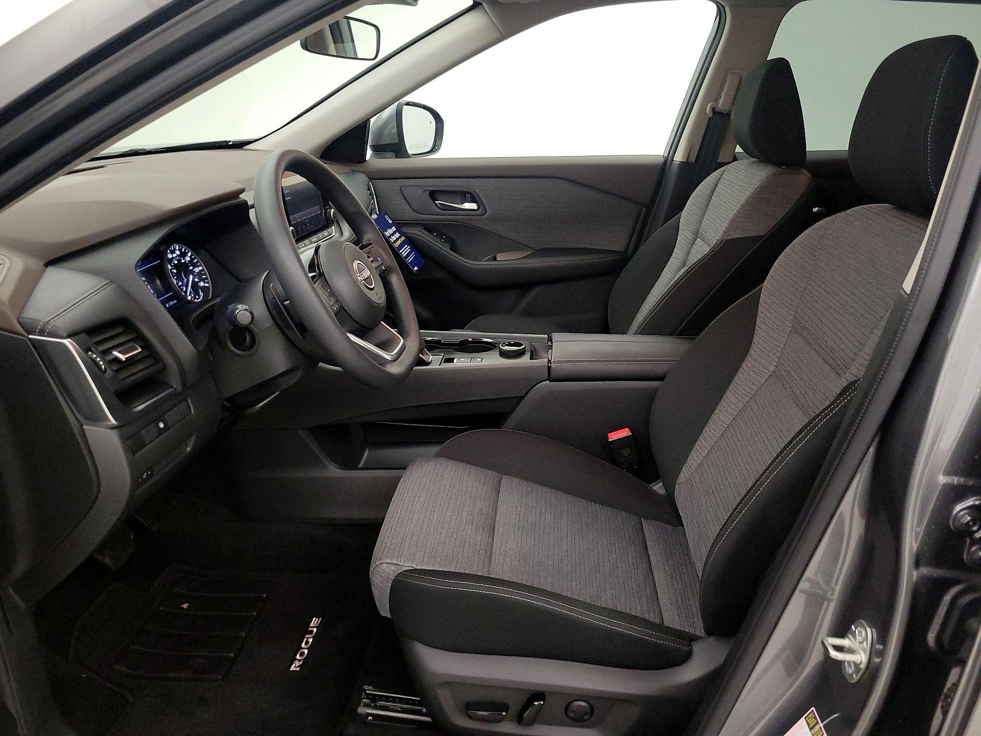 Thumbnail: 2023 Nissan Rogue - 11