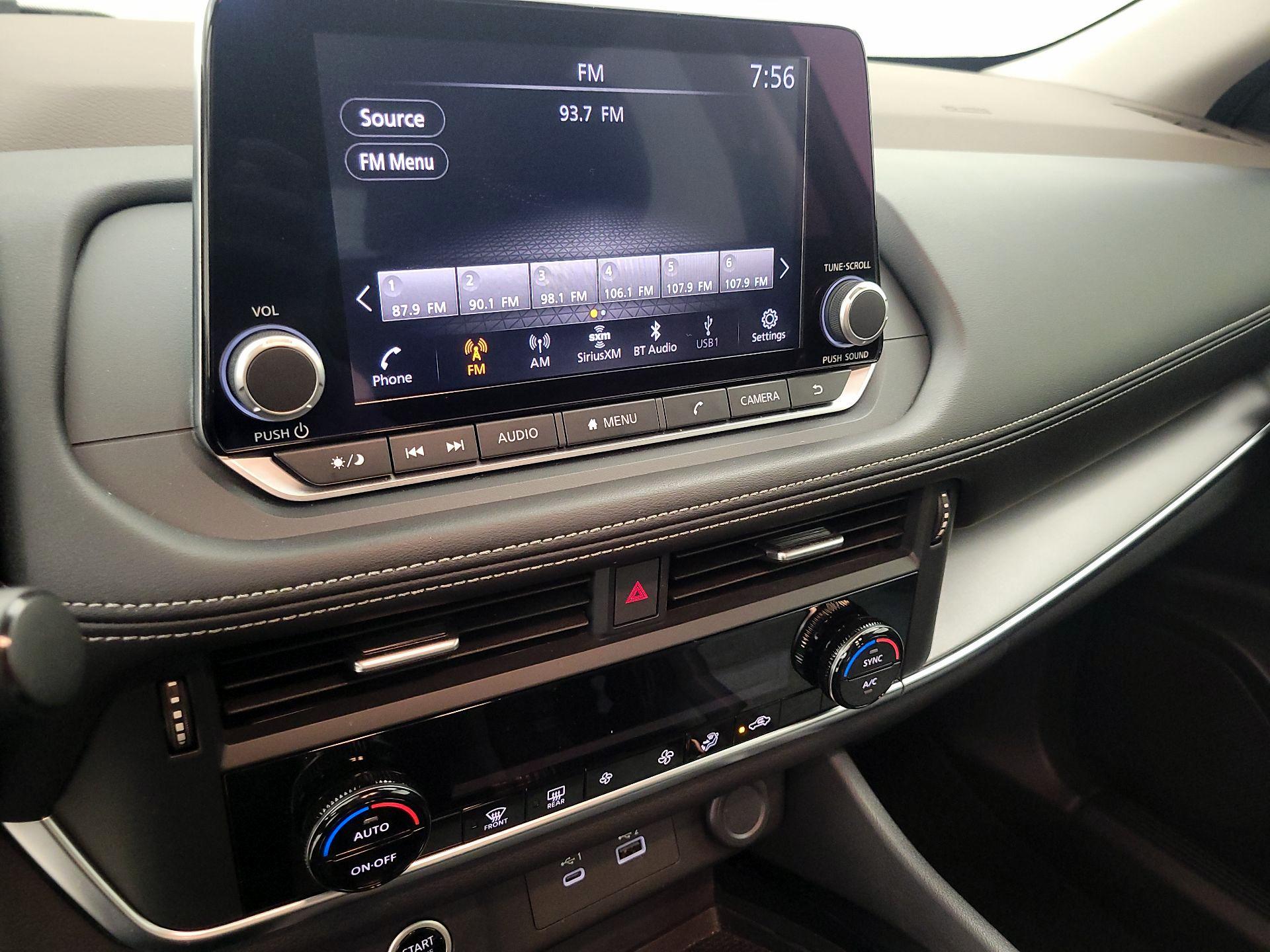 Thumbnail: 2023 Nissan Rogue - 15