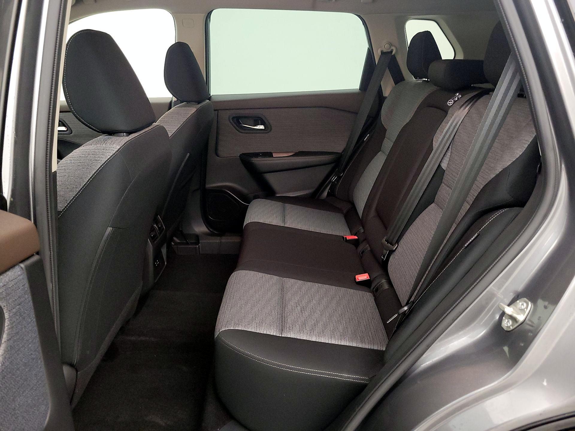 Thumbnail: 2023 Nissan Rogue - 19