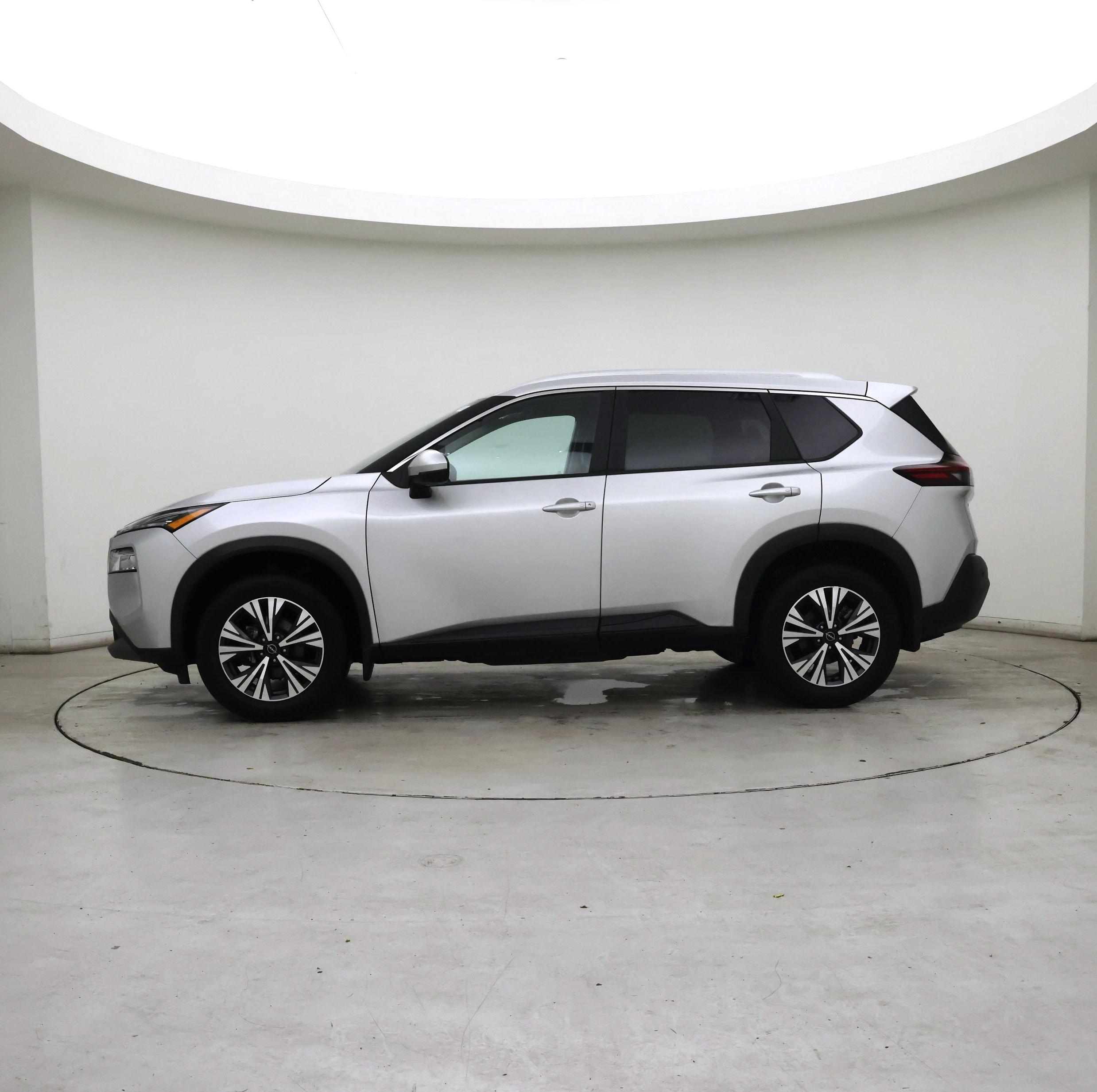 Thumbnail: 2023 Nissan Rogue - 3