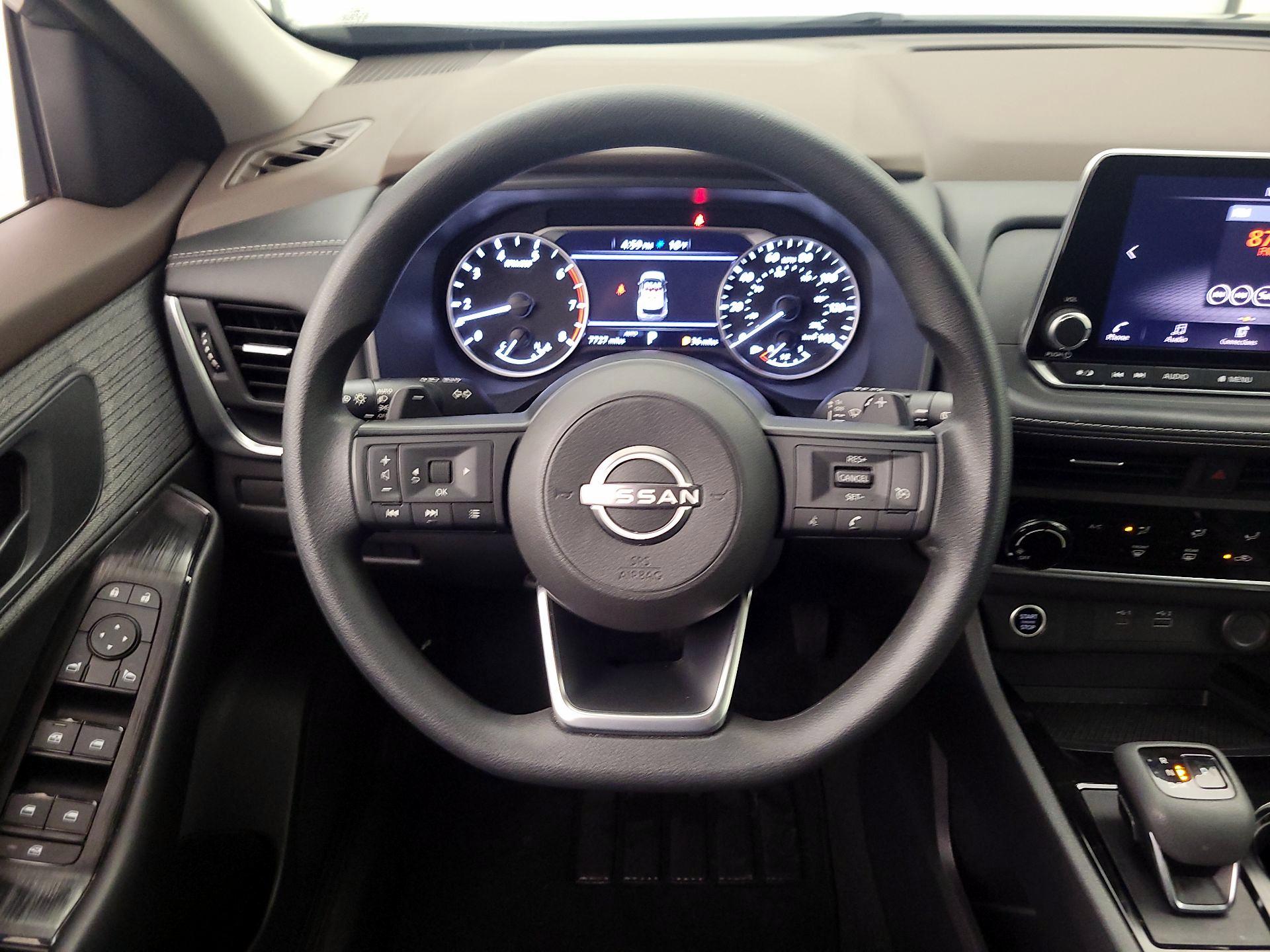 Thumbnail: 2023 Nissan Rogue - 10