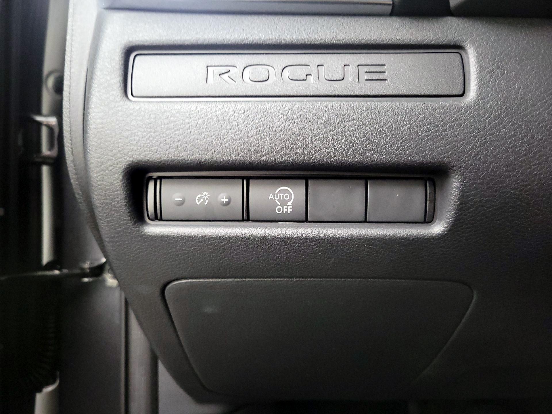 Thumbnail: 2023 Nissan Rogue - 13