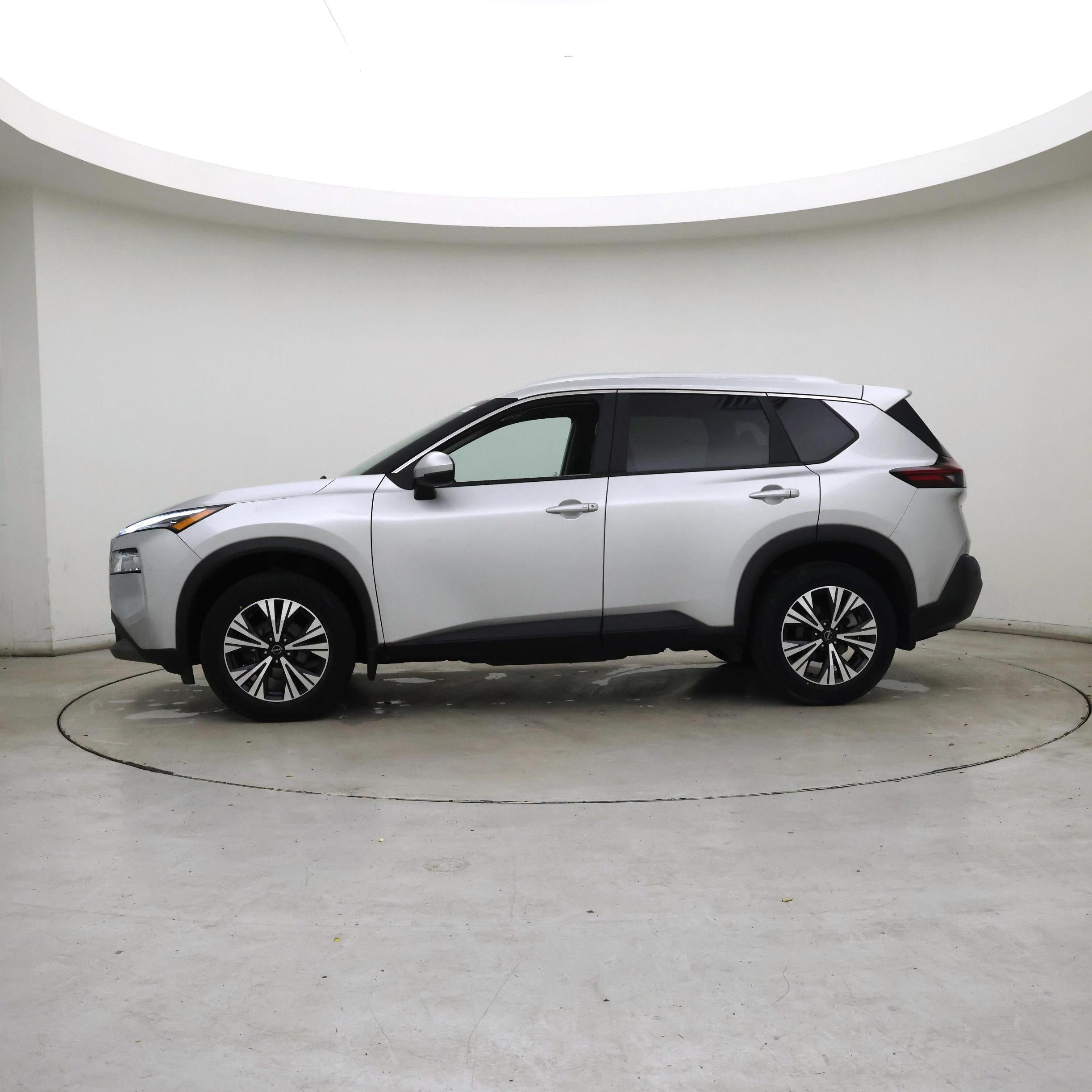 Thumbnail: 2023 Nissan Rogue - 3