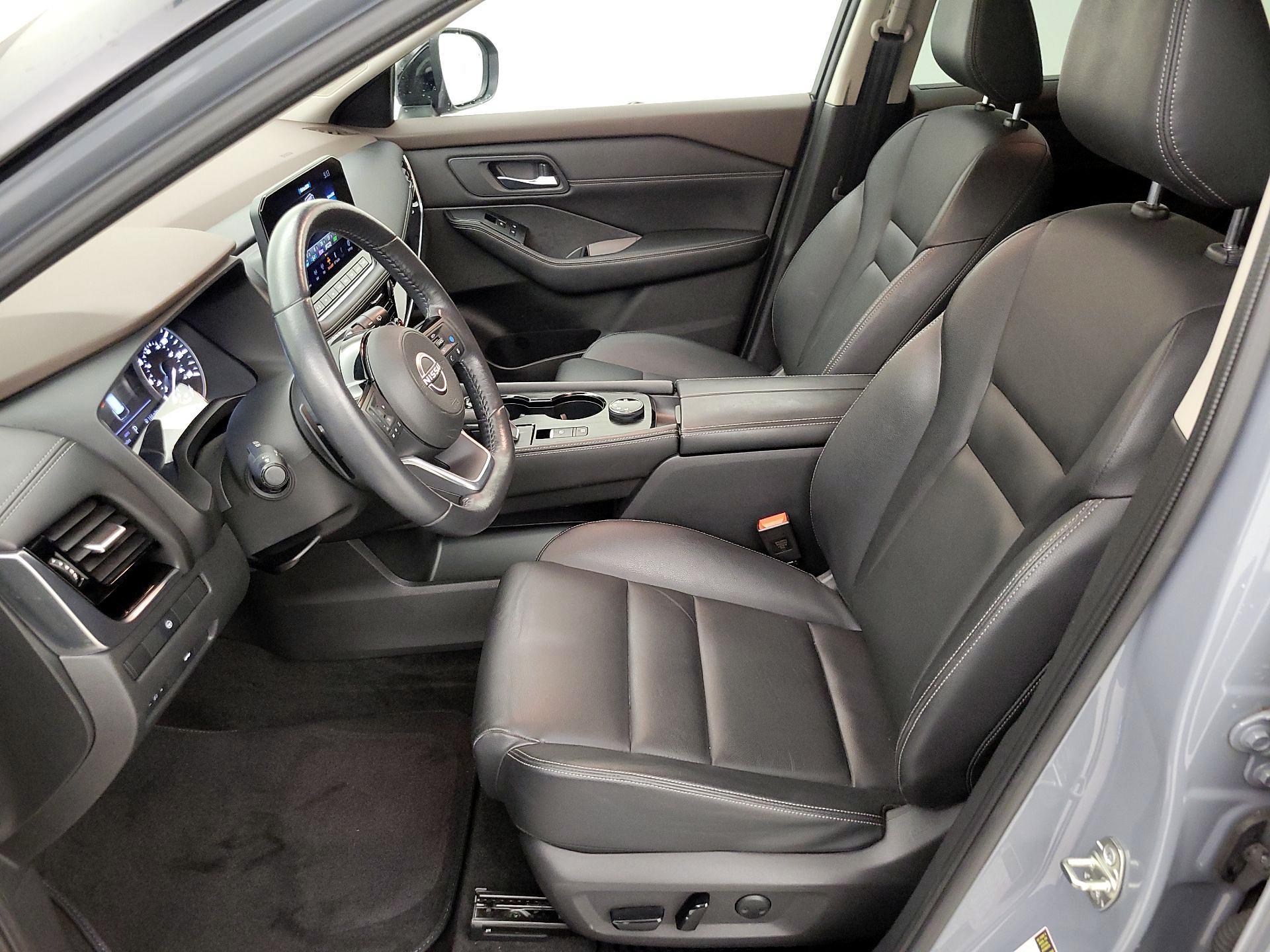 Thumbnail: 2023 Nissan Rogue - 11