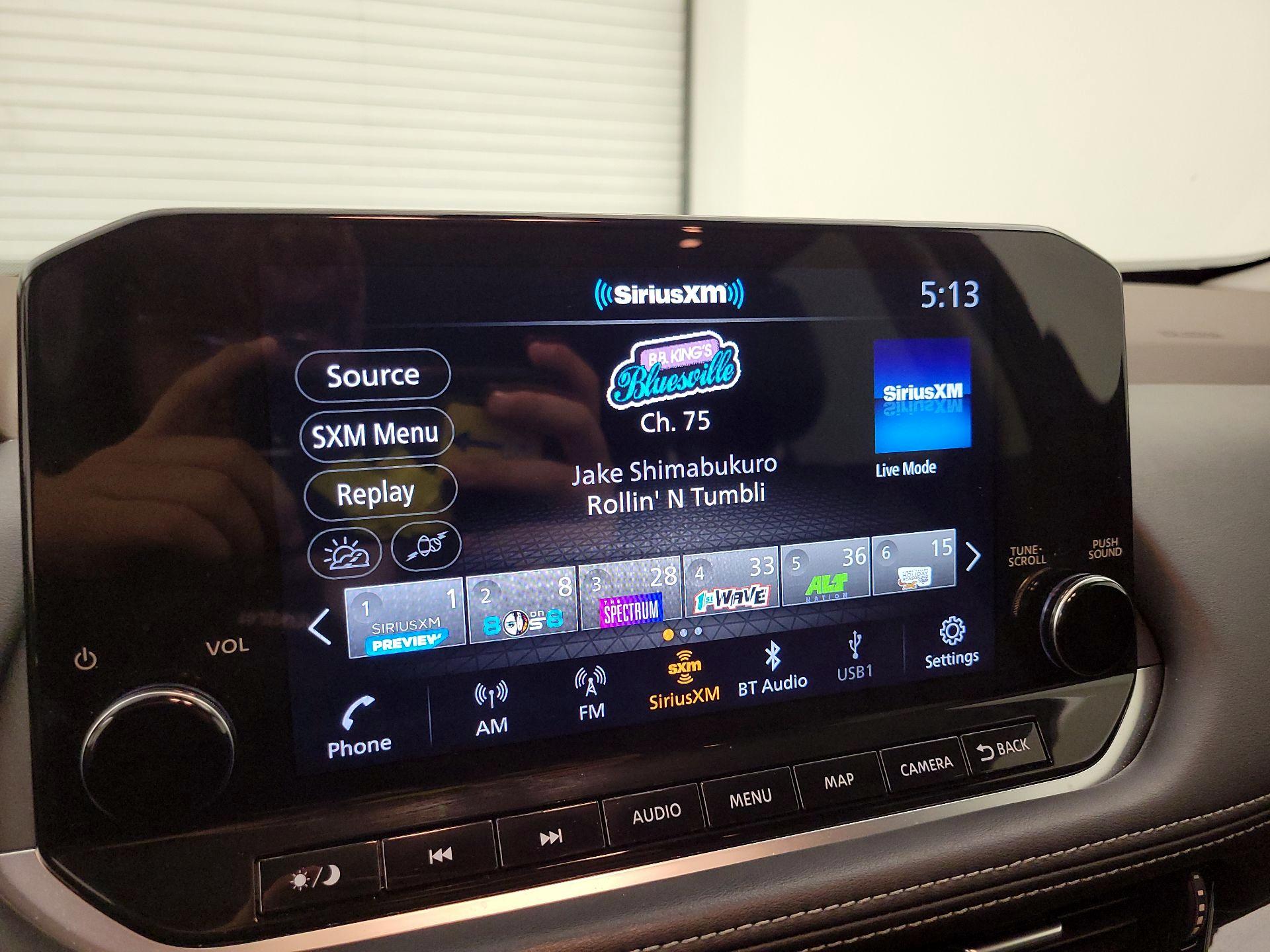 Thumbnail: 2023 Nissan Rogue - 15