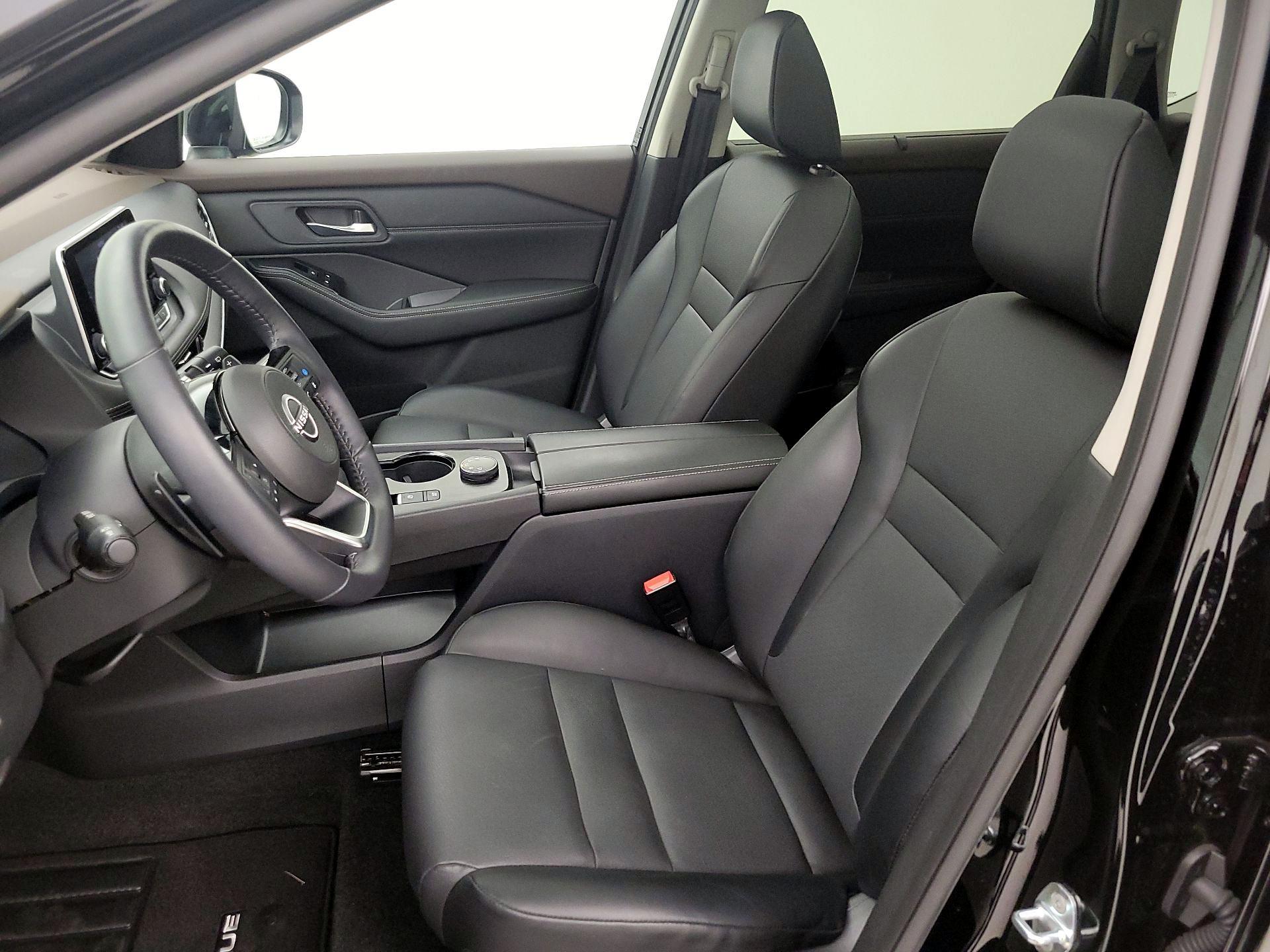 Thumbnail: 2023 Nissan Rogue - 11