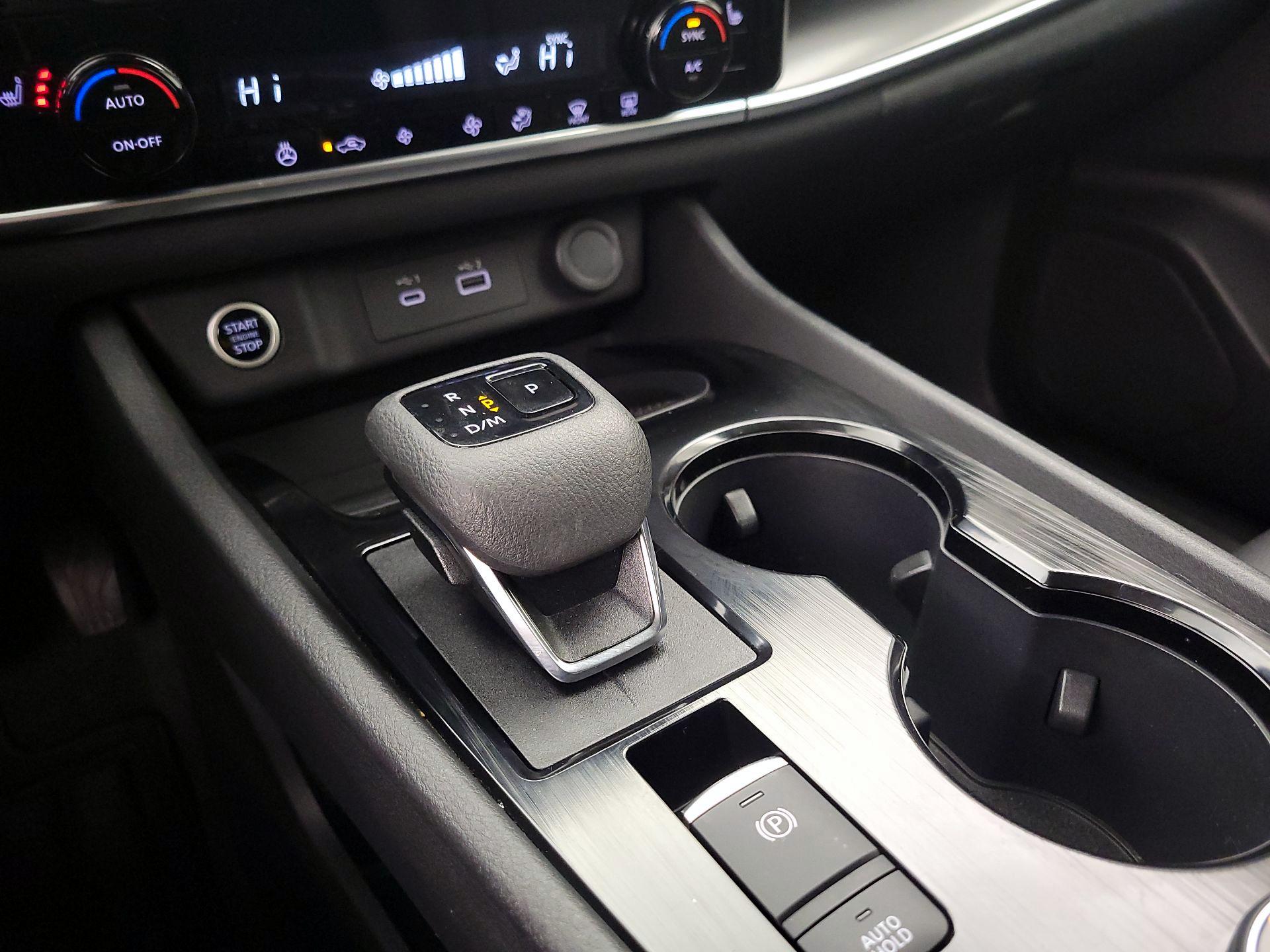 Thumbnail: 2023 Nissan Rogue - 17