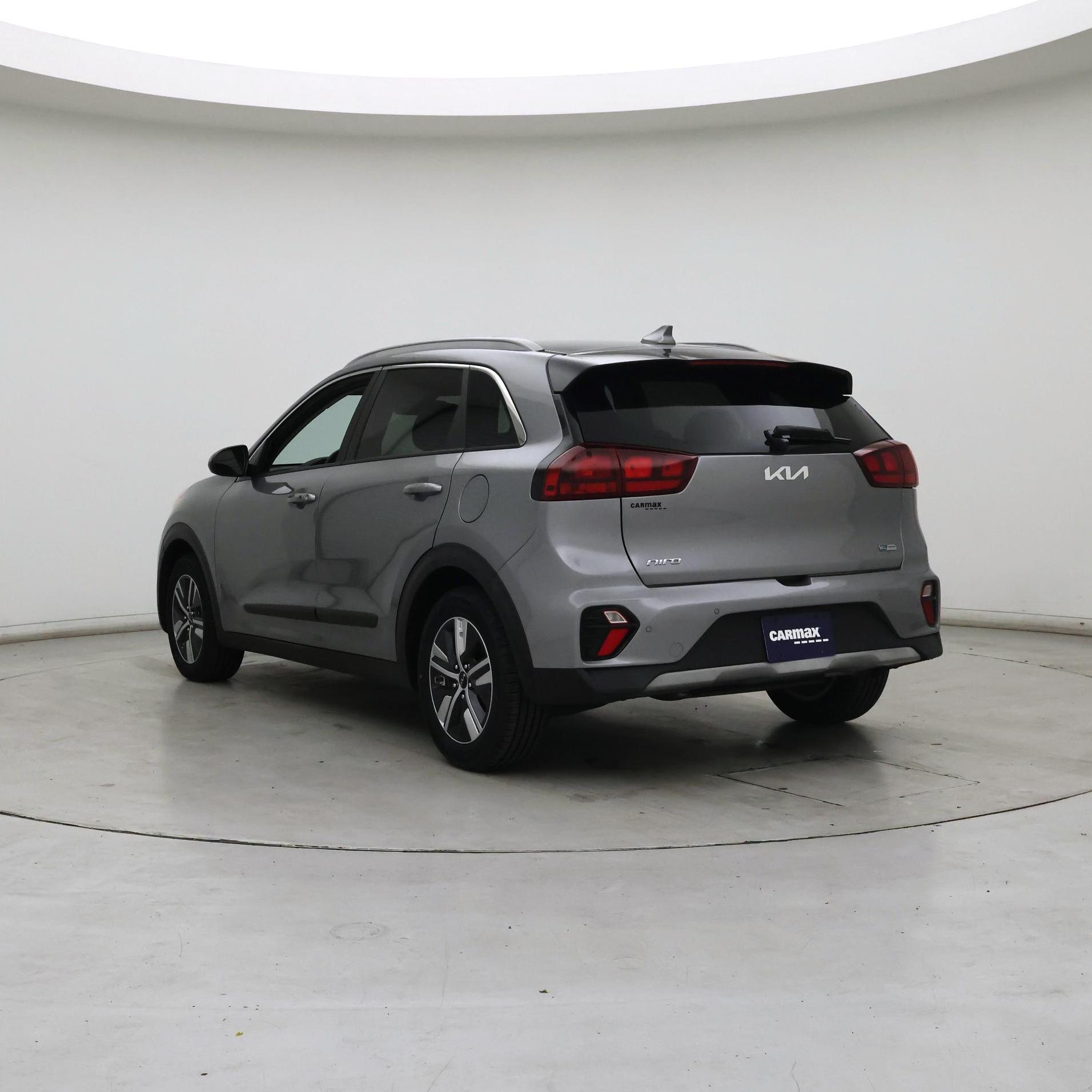 Thumbnail: 2022 Kia Niro - 2