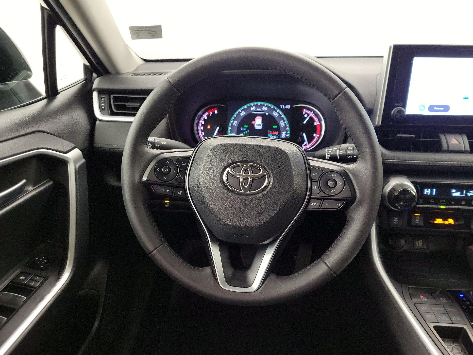 Thumbnail: 2023 Toyota RAV4 - 10