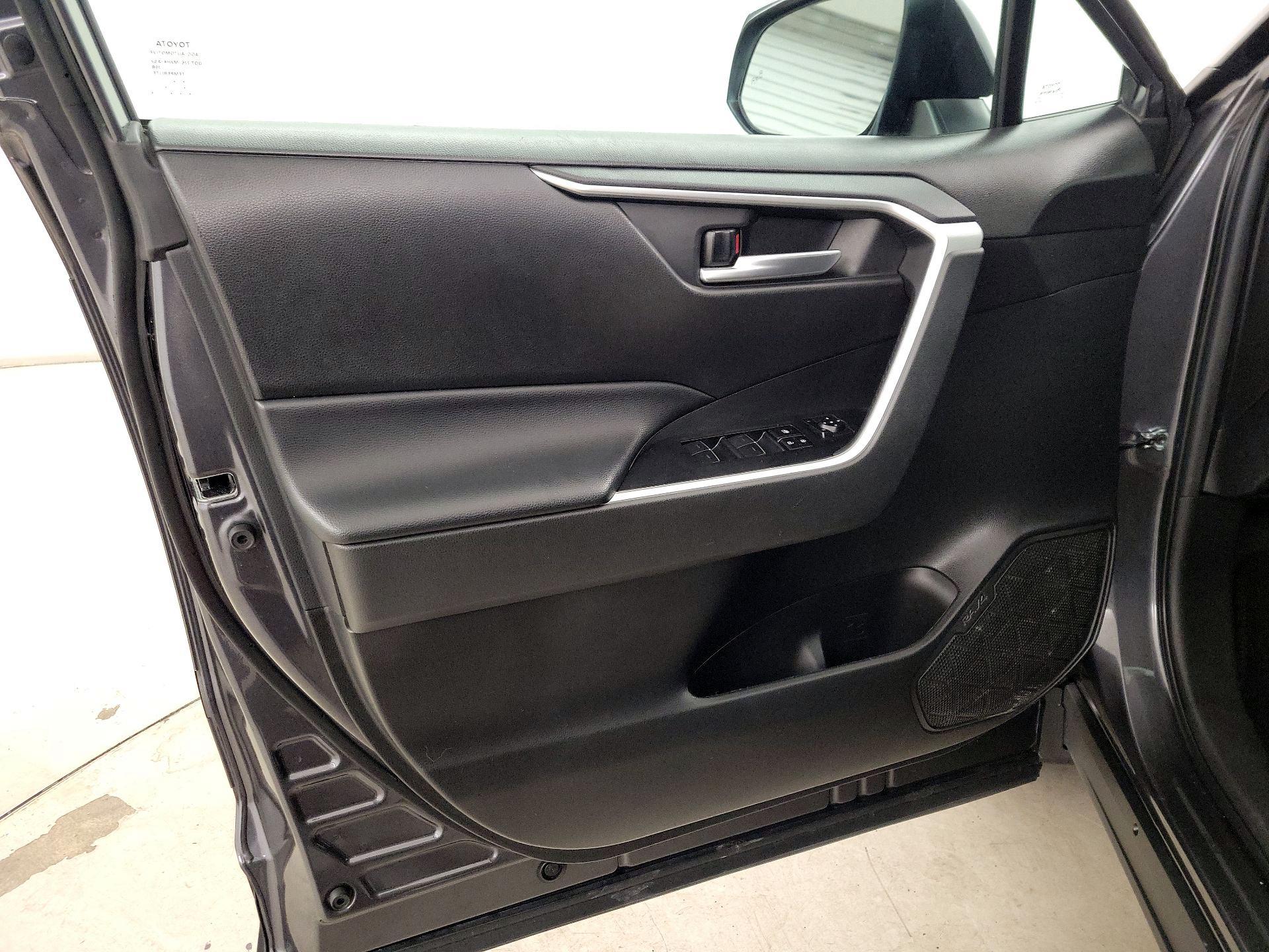 Thumbnail: 2023 Toyota RAV4 - 12