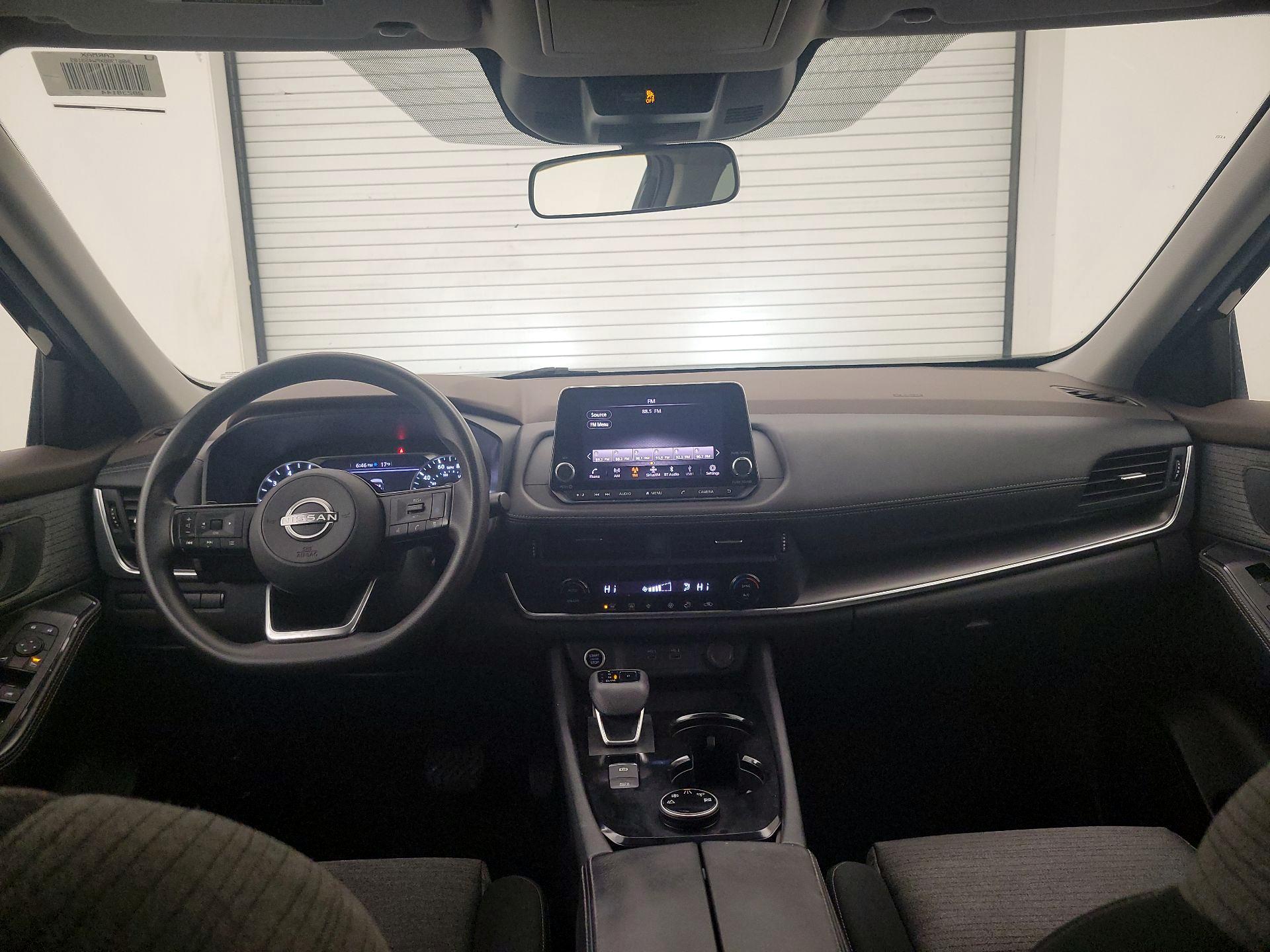 Thumbnail: 2023 Nissan Rogue - 9