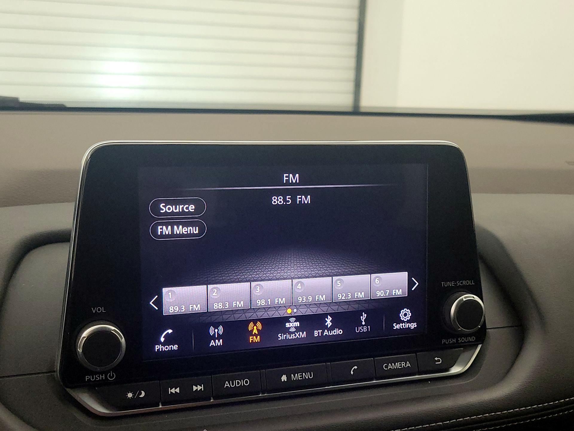 Thumbnail: 2023 Nissan Rogue - 15