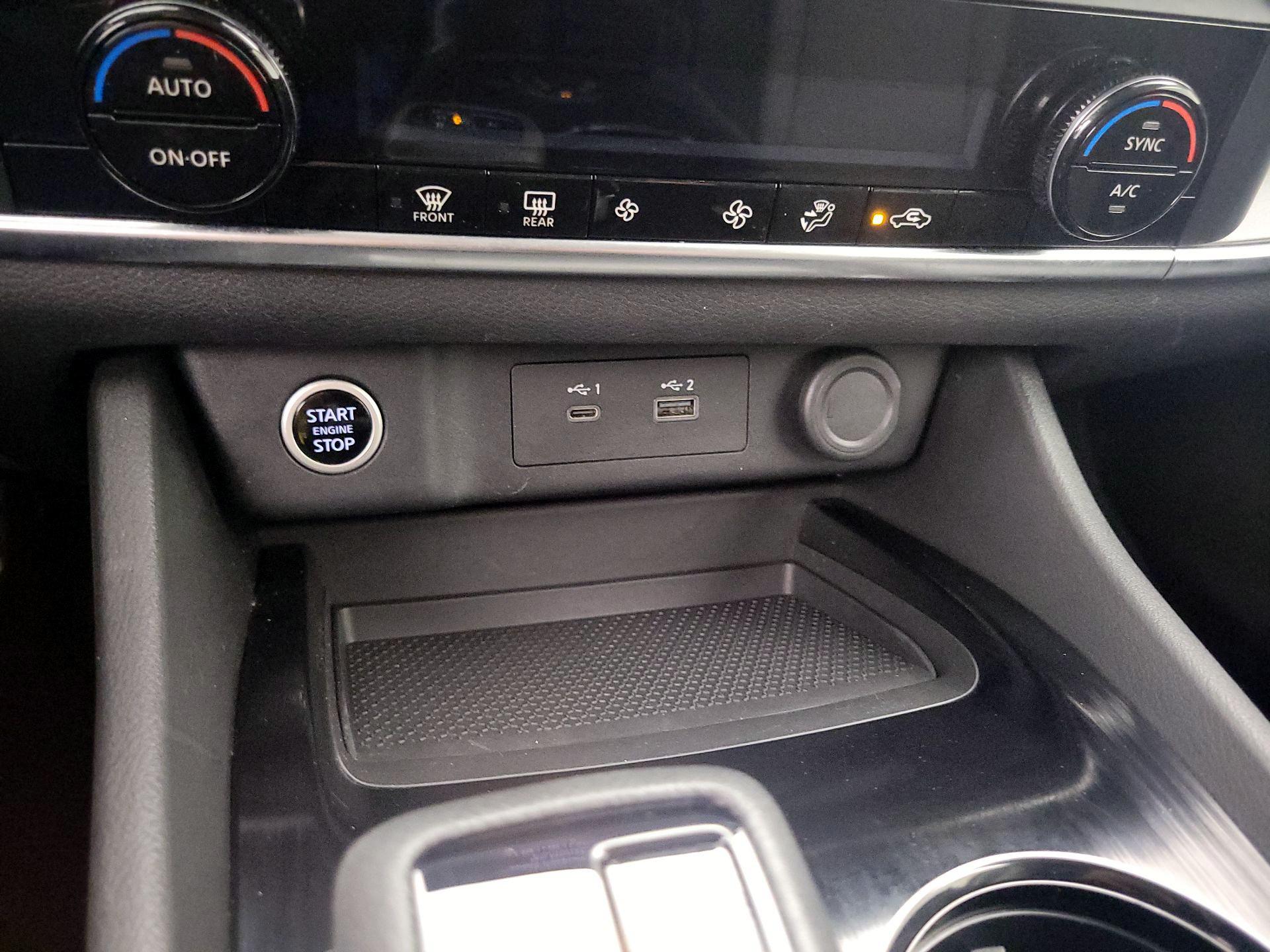 Thumbnail: 2023 Nissan Rogue - 18