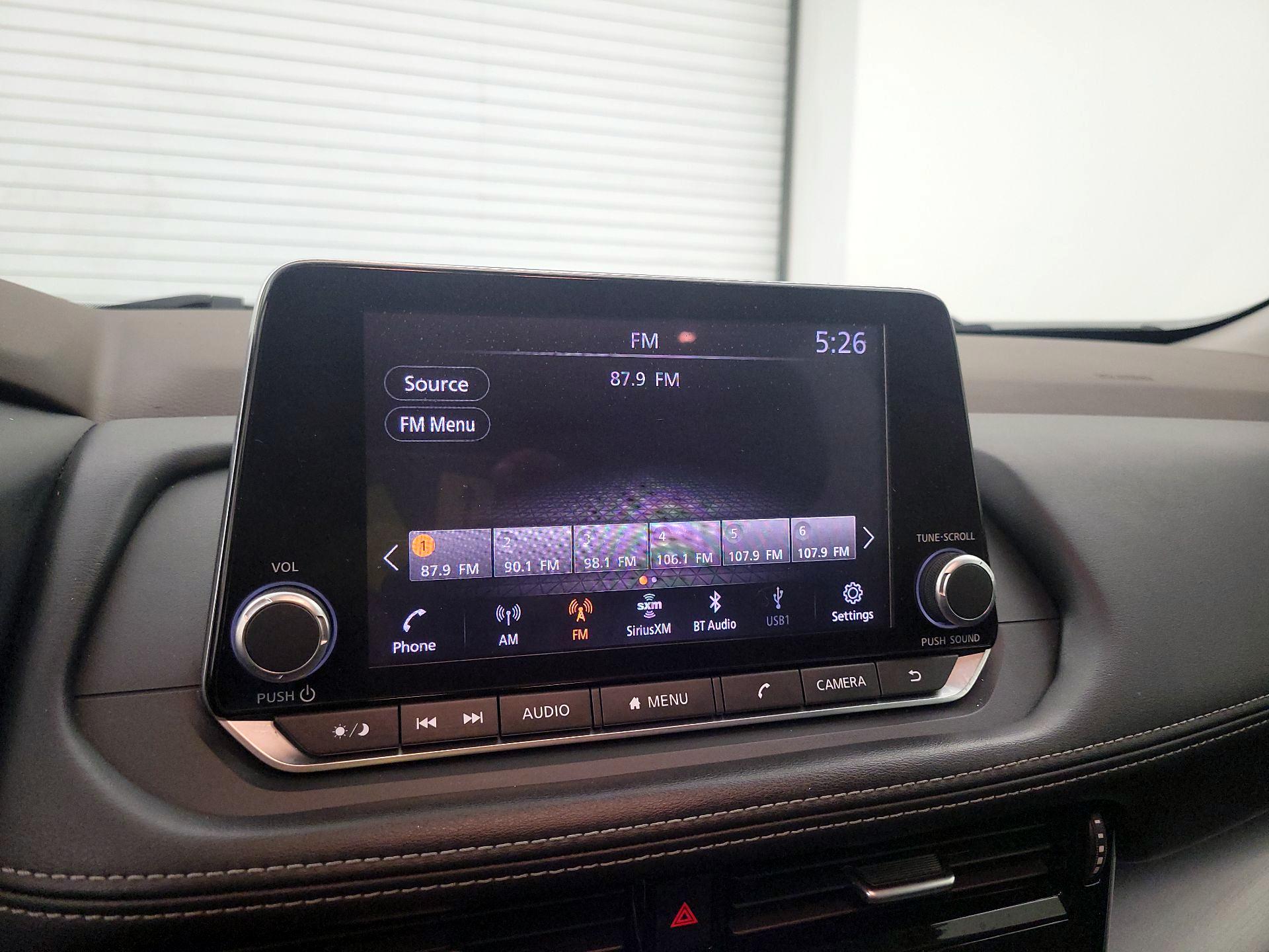 Thumbnail: 2021 Nissan Rogue - 15