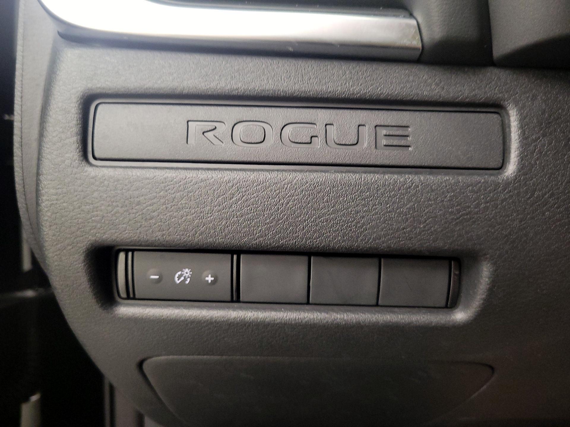 Thumbnail: 2023 Nissan Rogue - 13