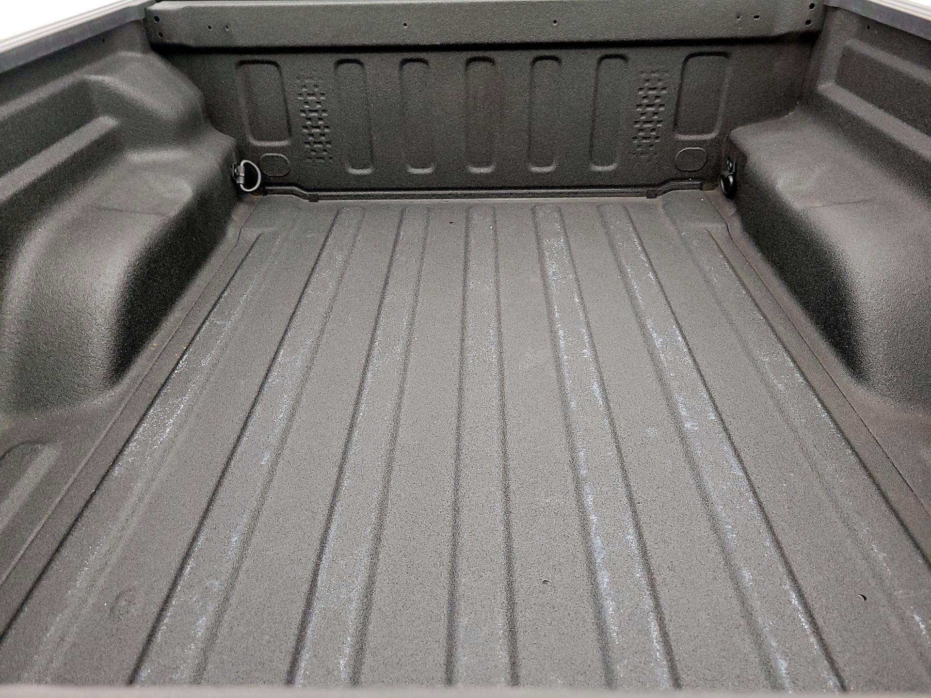 Thumbnail: 2021 Jeep Gladiator - 20