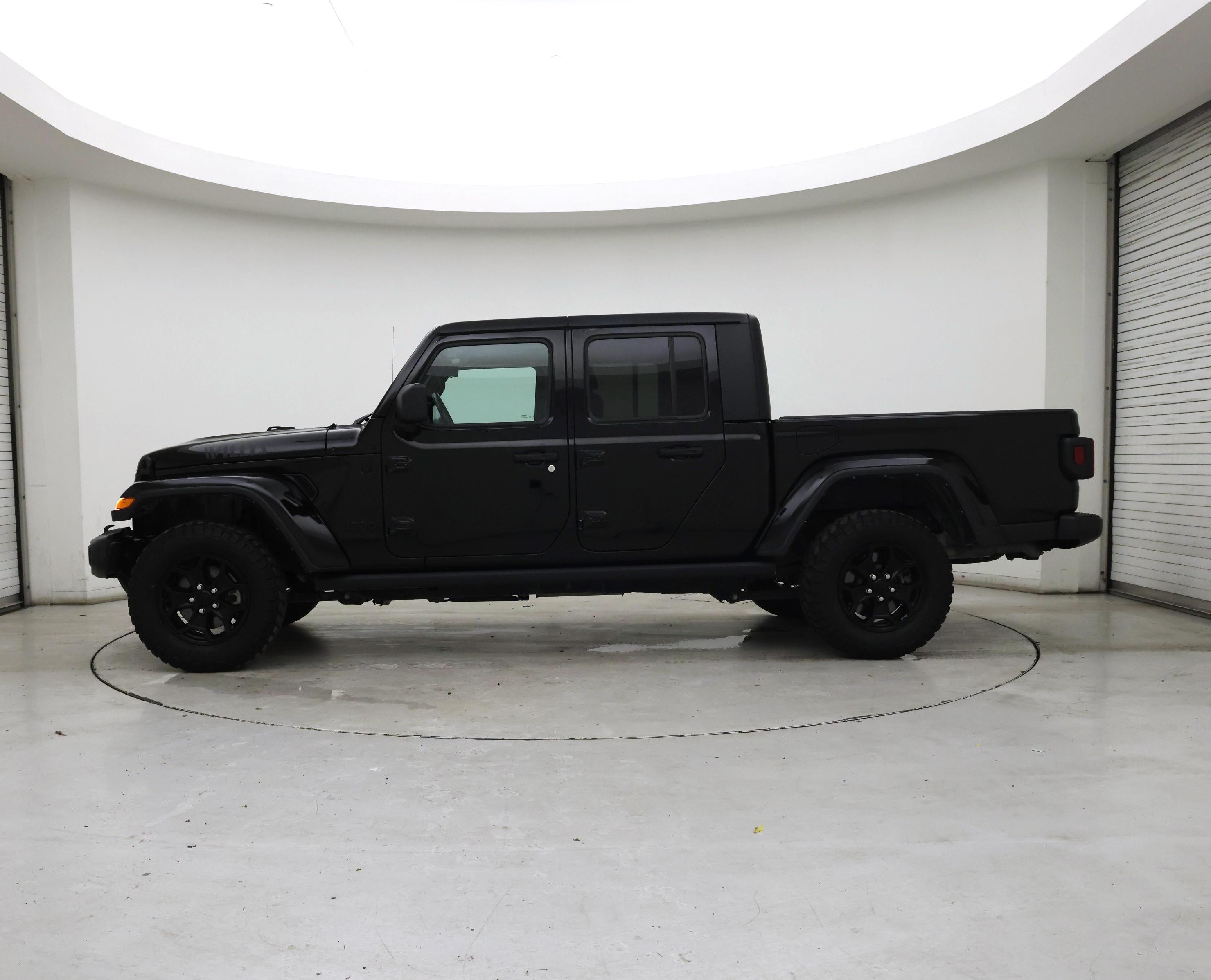 Thumbnail: 2021 Jeep Gladiator - 3