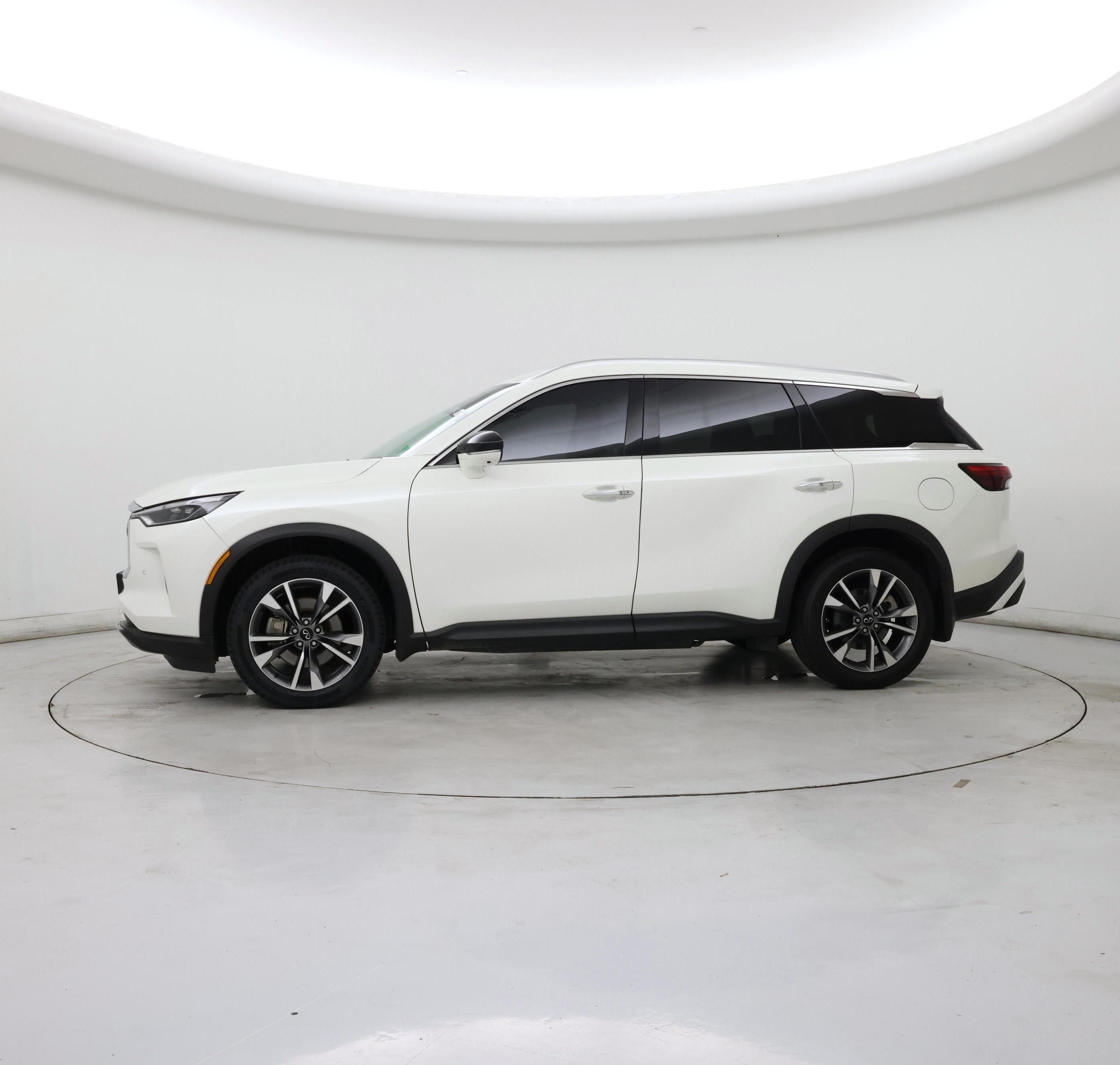 Thumbnail: 2023 INFINITI QX60 - 3