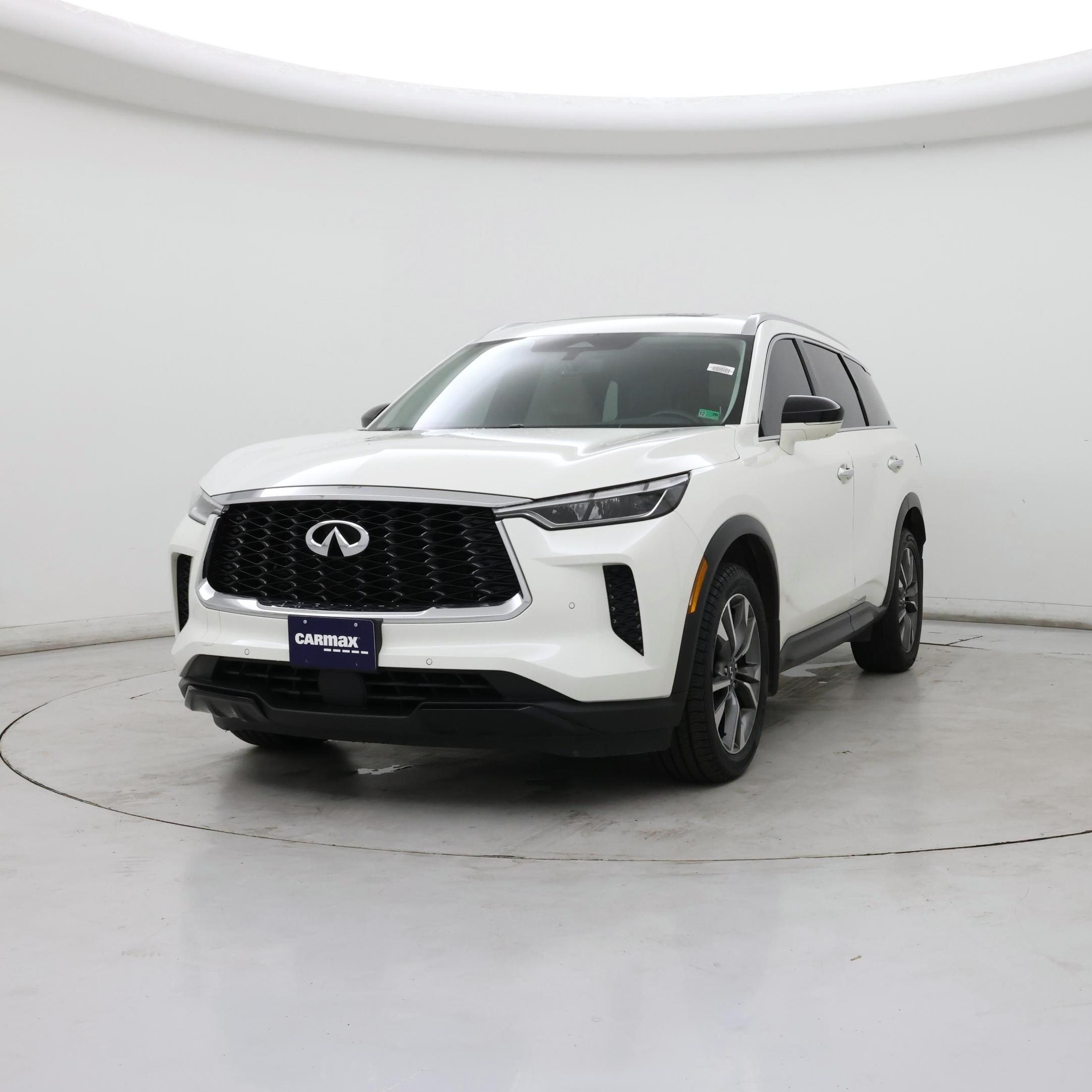 Thumbnail: 2023 INFINITI QX60 - 4