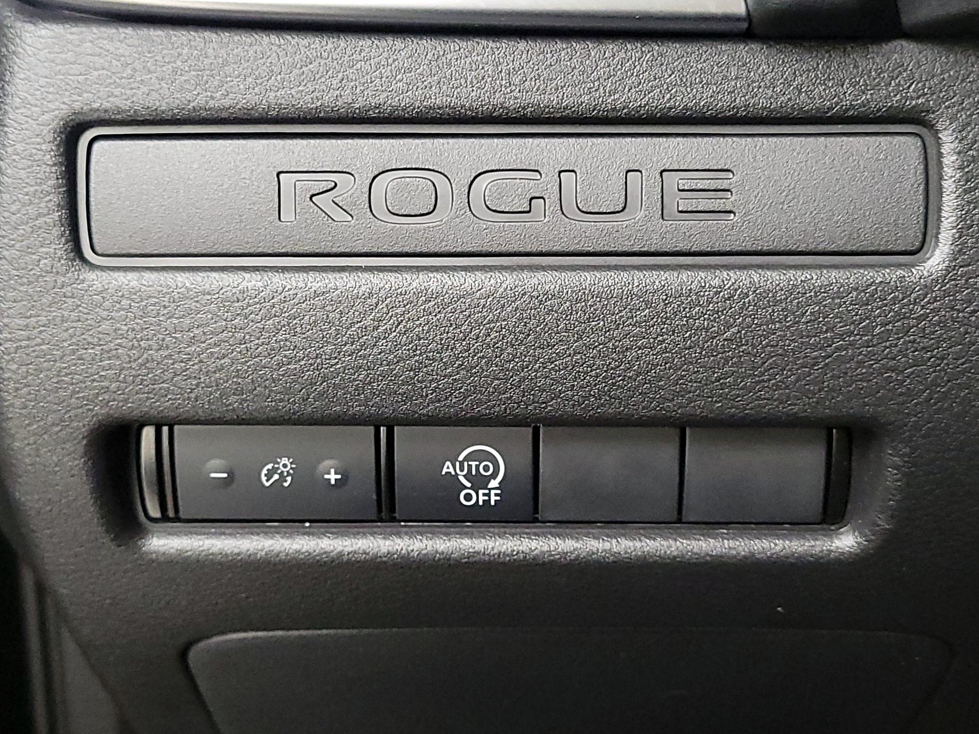 Thumbnail: 2023 Nissan Rogue - 13