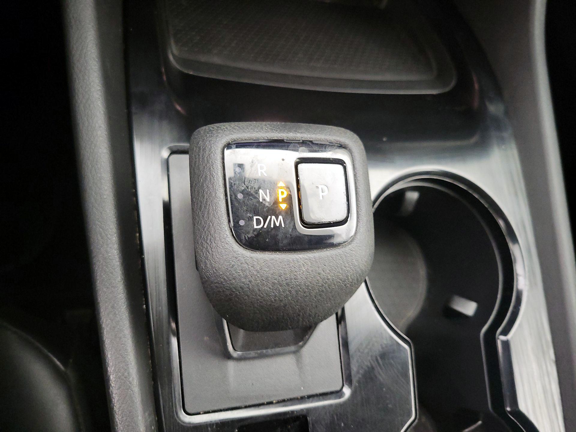 Thumbnail: 2022 Nissan Rogue - 17